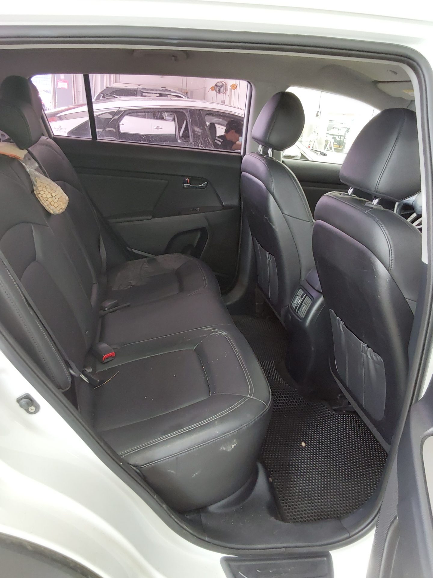 2014 - kia sportage