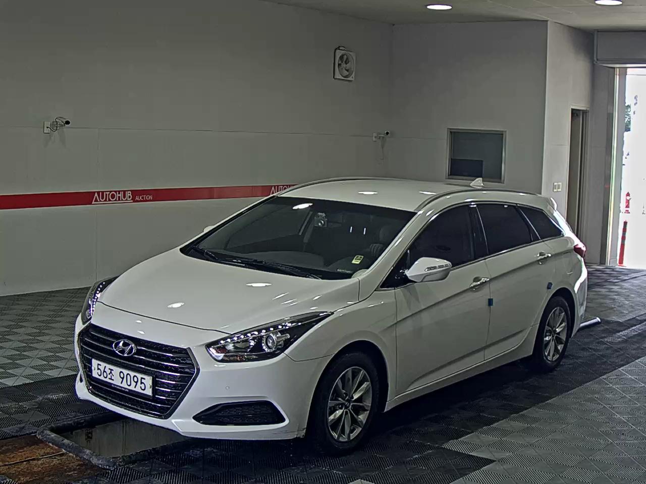 HYUNDAI i40 GDI UNIQUE