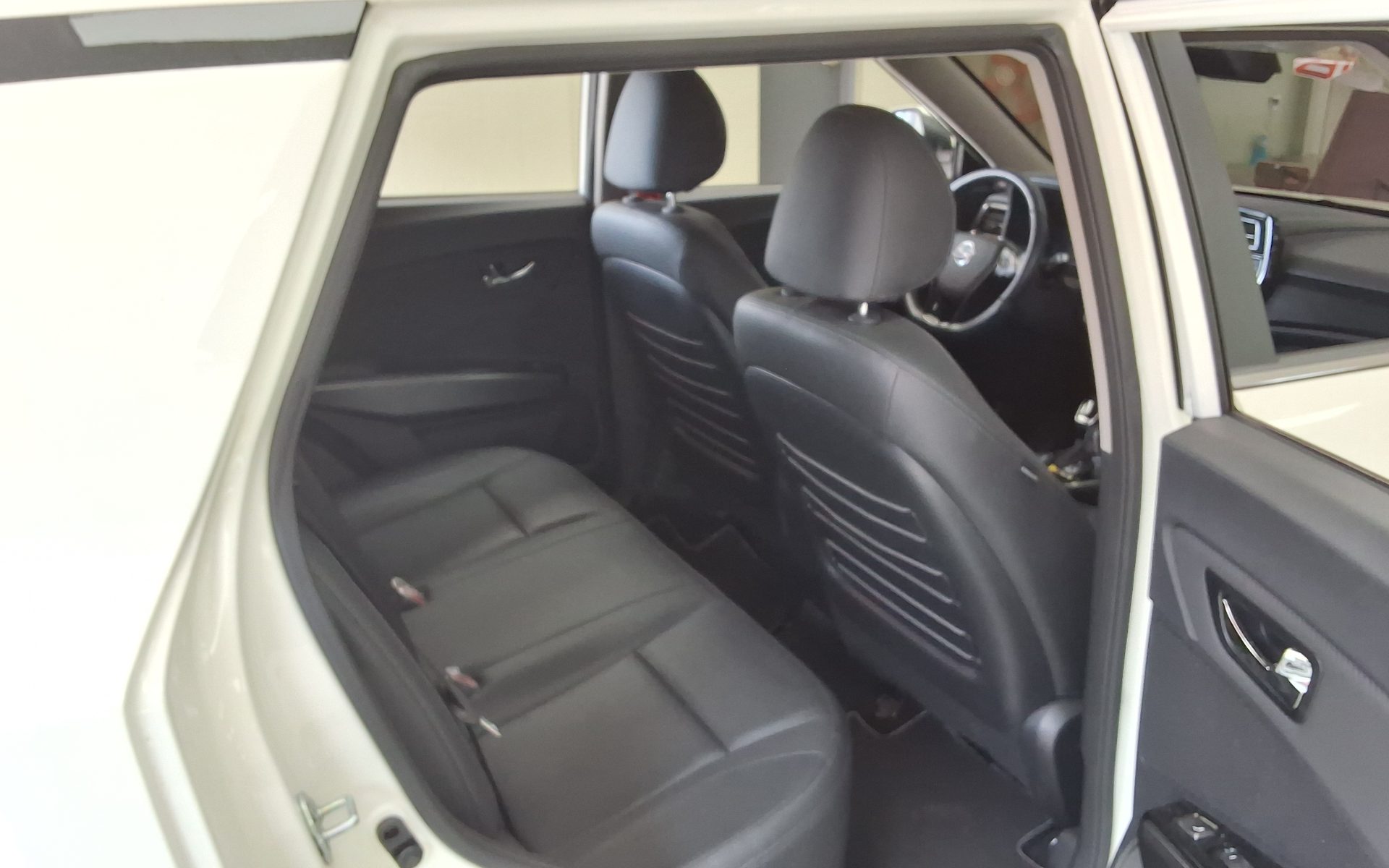 2022 - ssangyong tivoli