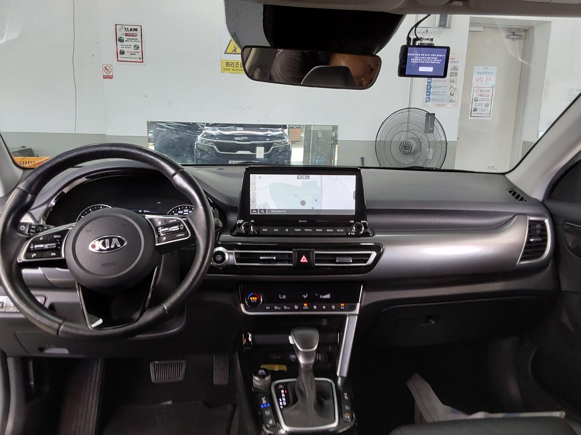 2022 - kia seltos