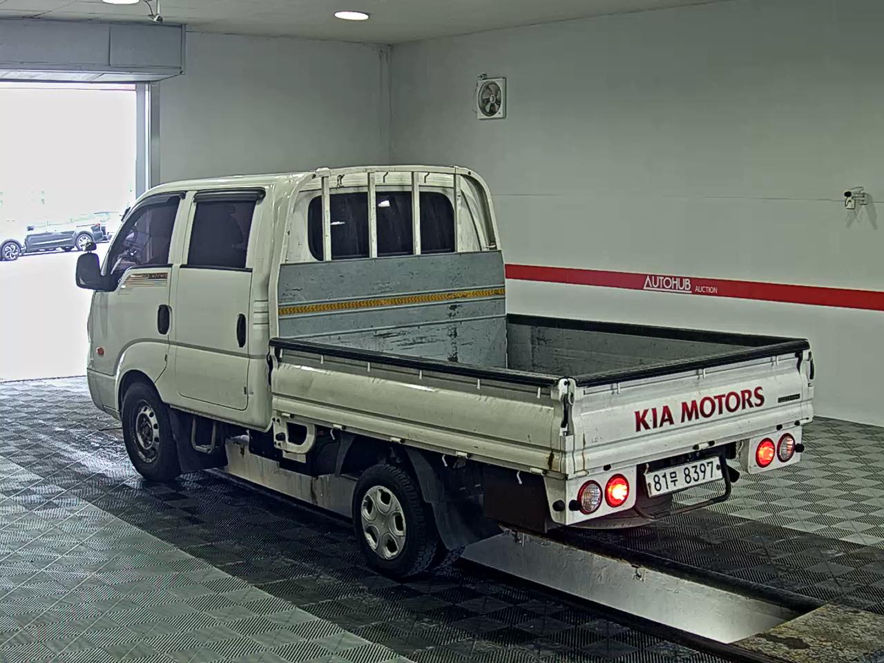 2016 - kia bongo