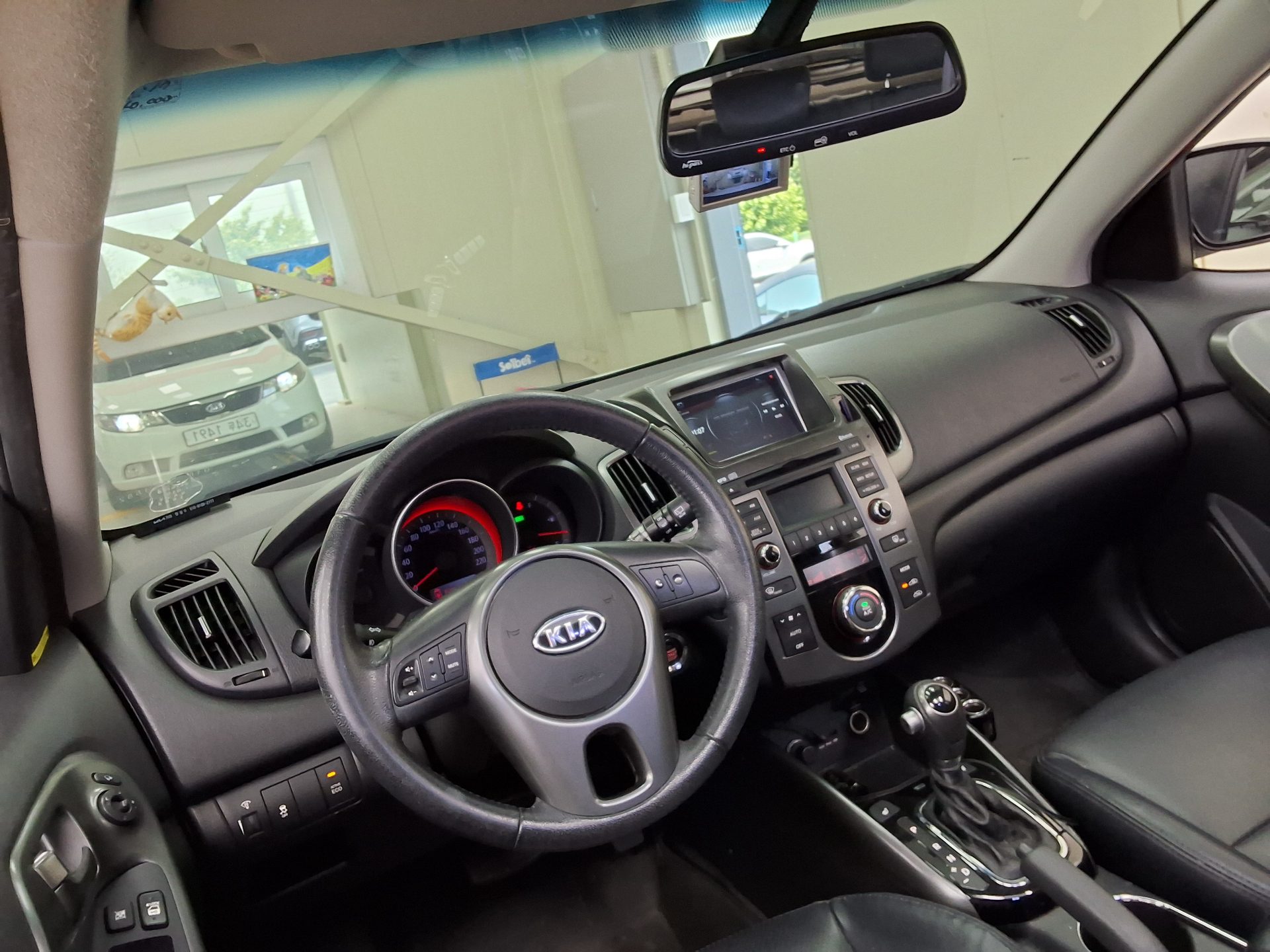 2011 - kia forte