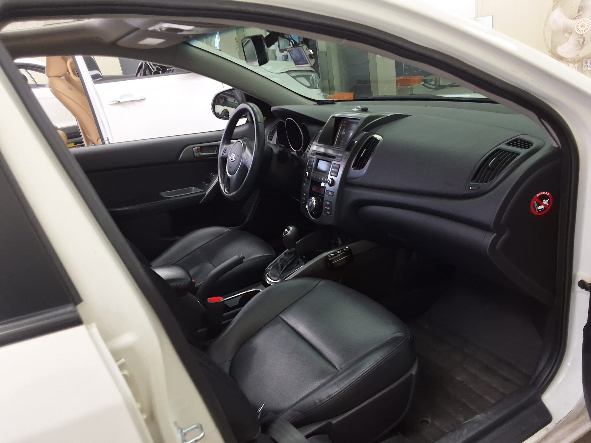 2011 - kia forte
