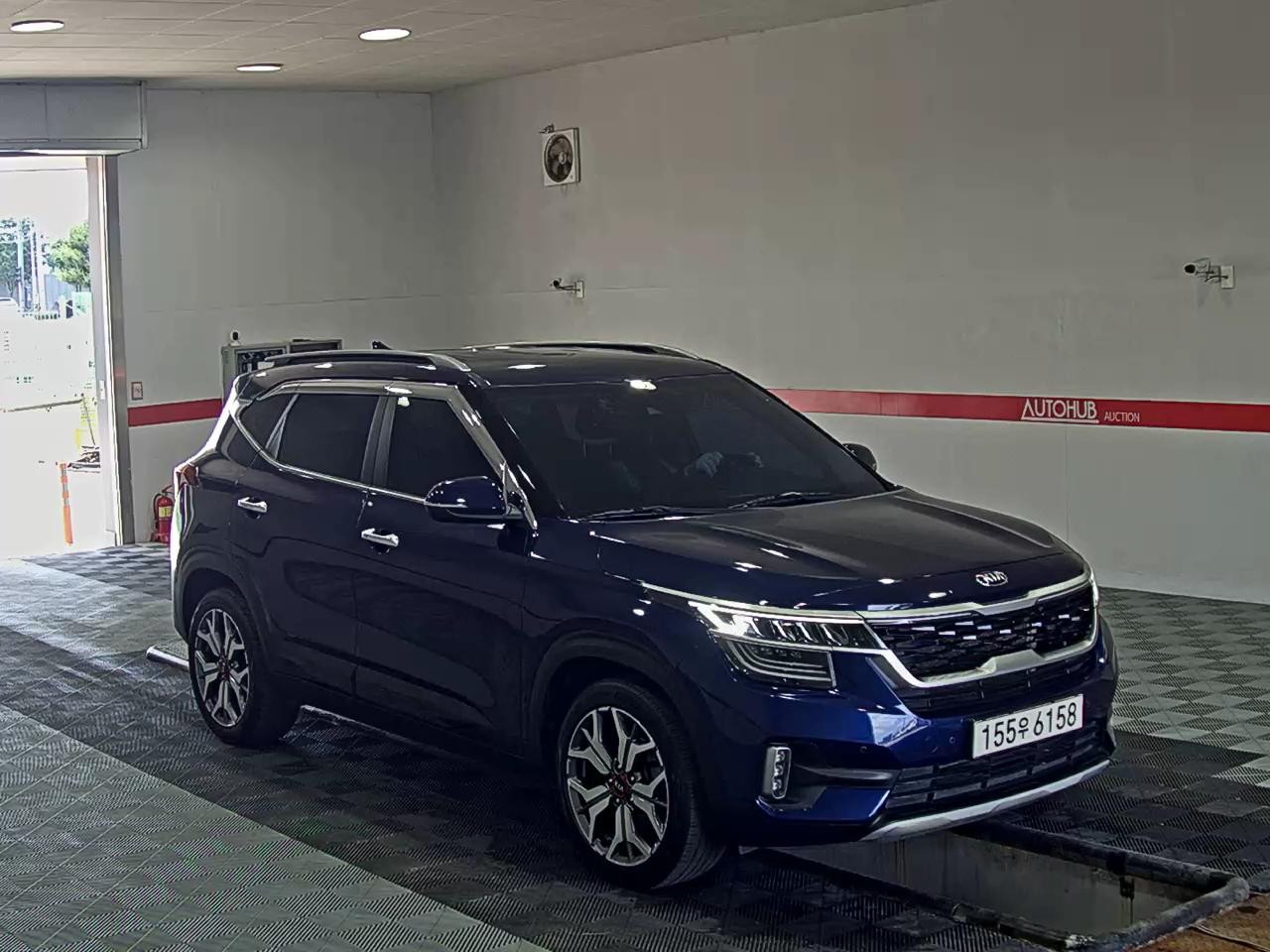 2022 - kia seltos