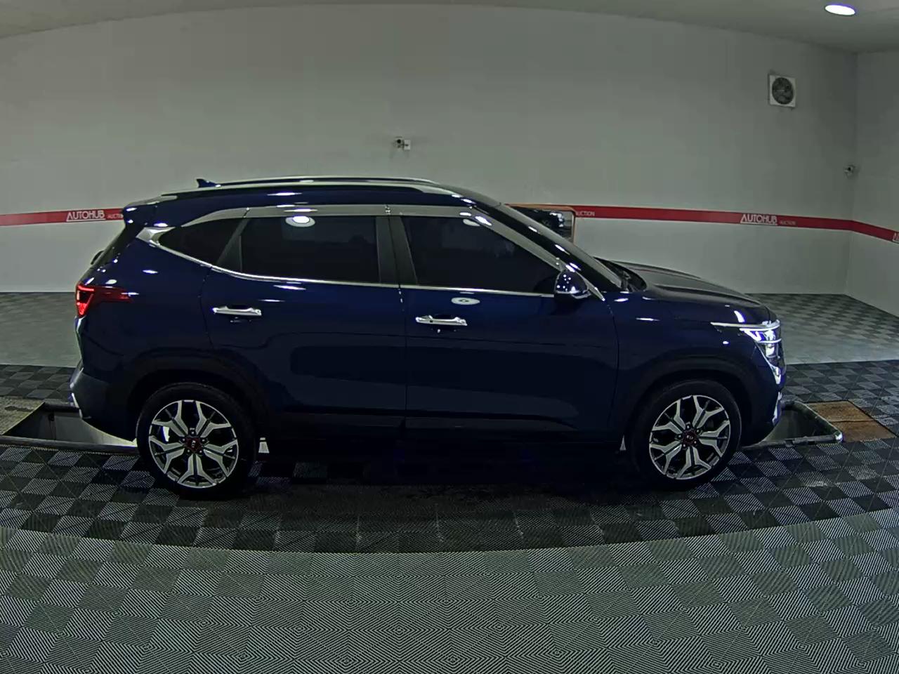 2022 - kia seltos
