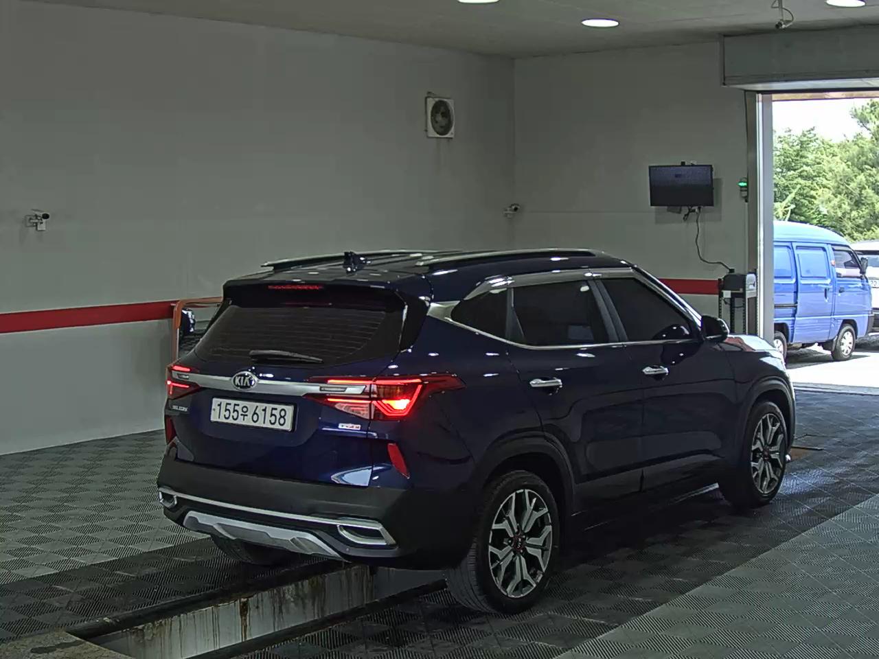 2022 - kia seltos