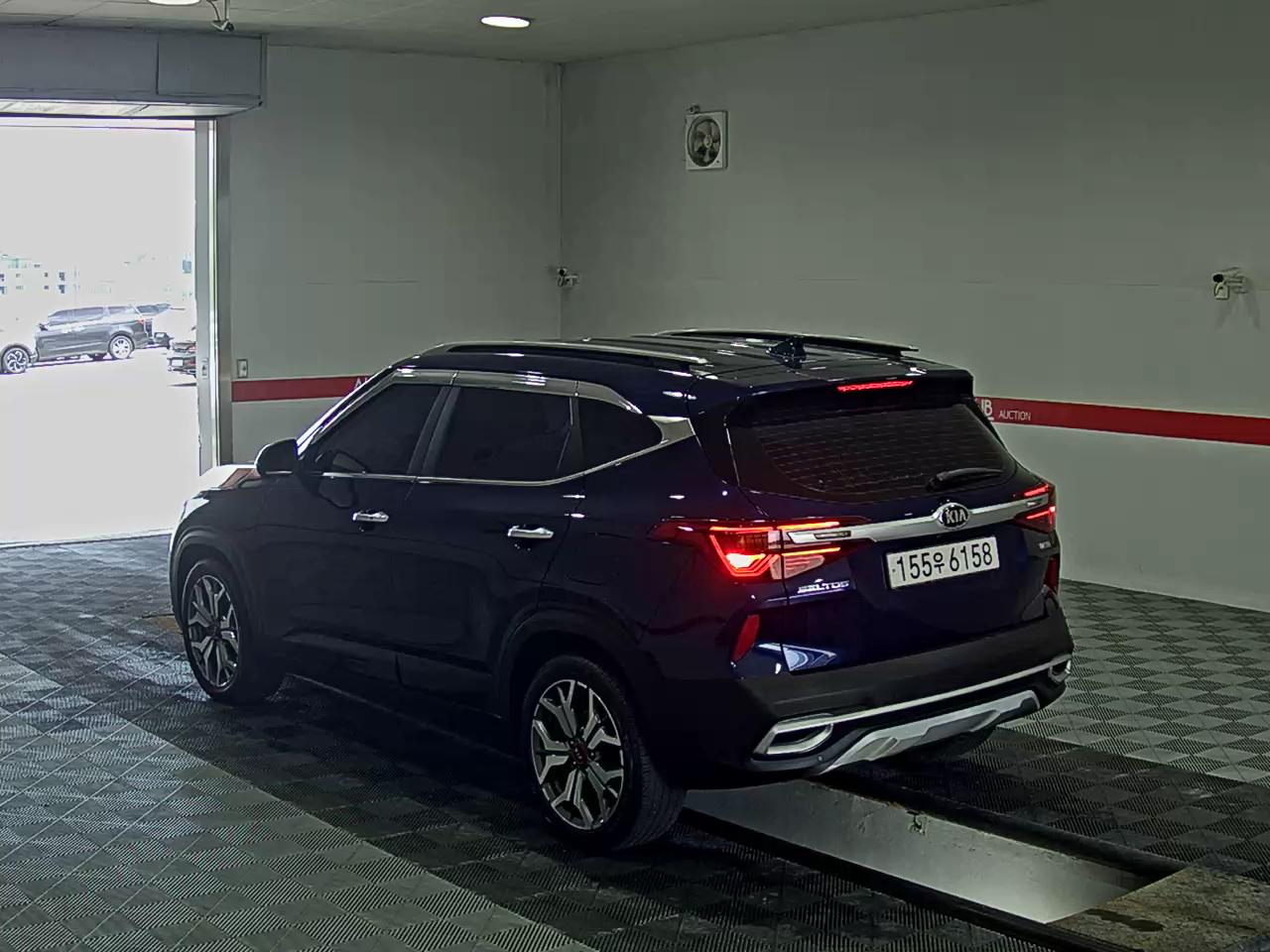 2022 - kia seltos