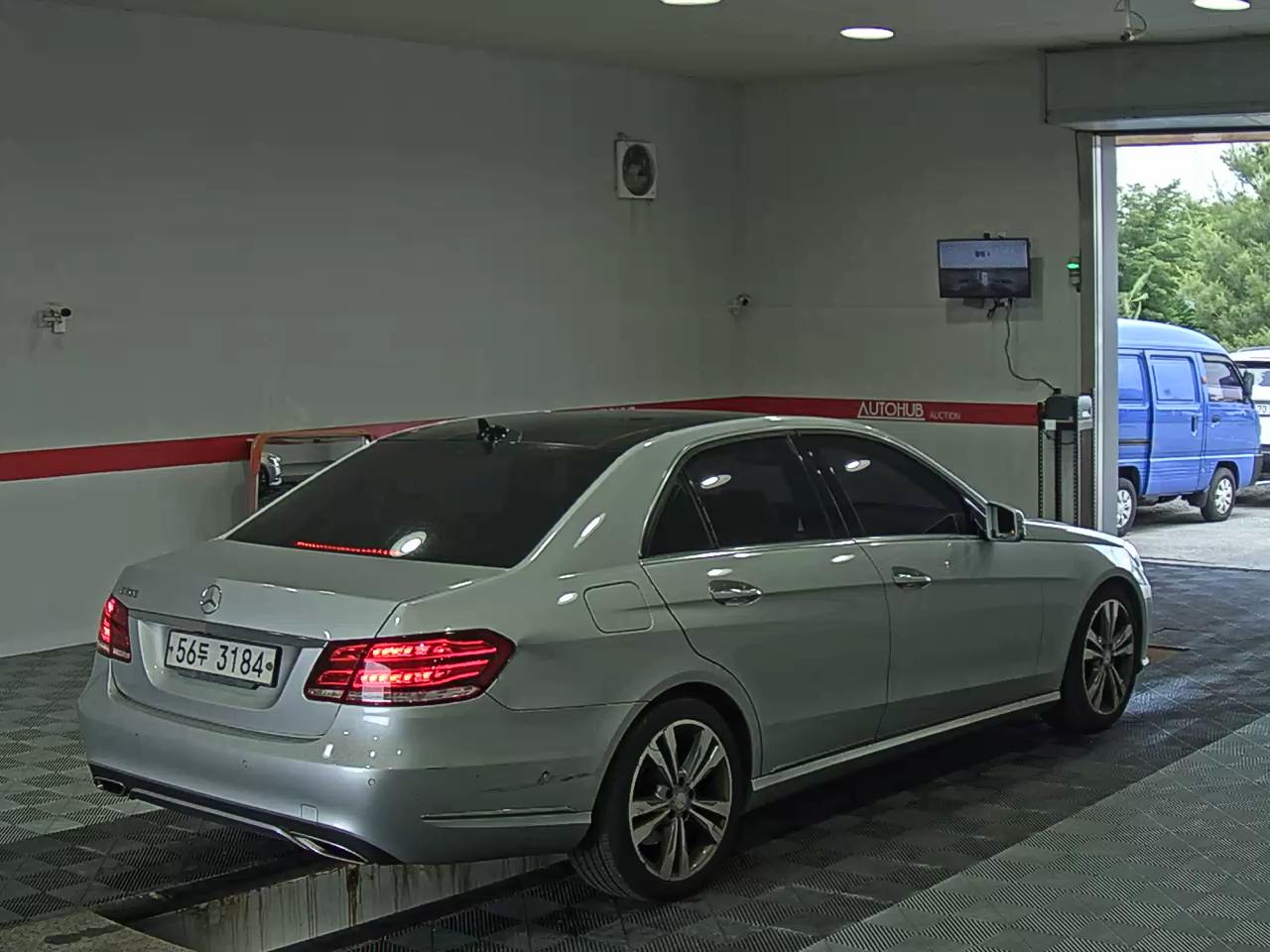2014 - mercedes-benz e300
