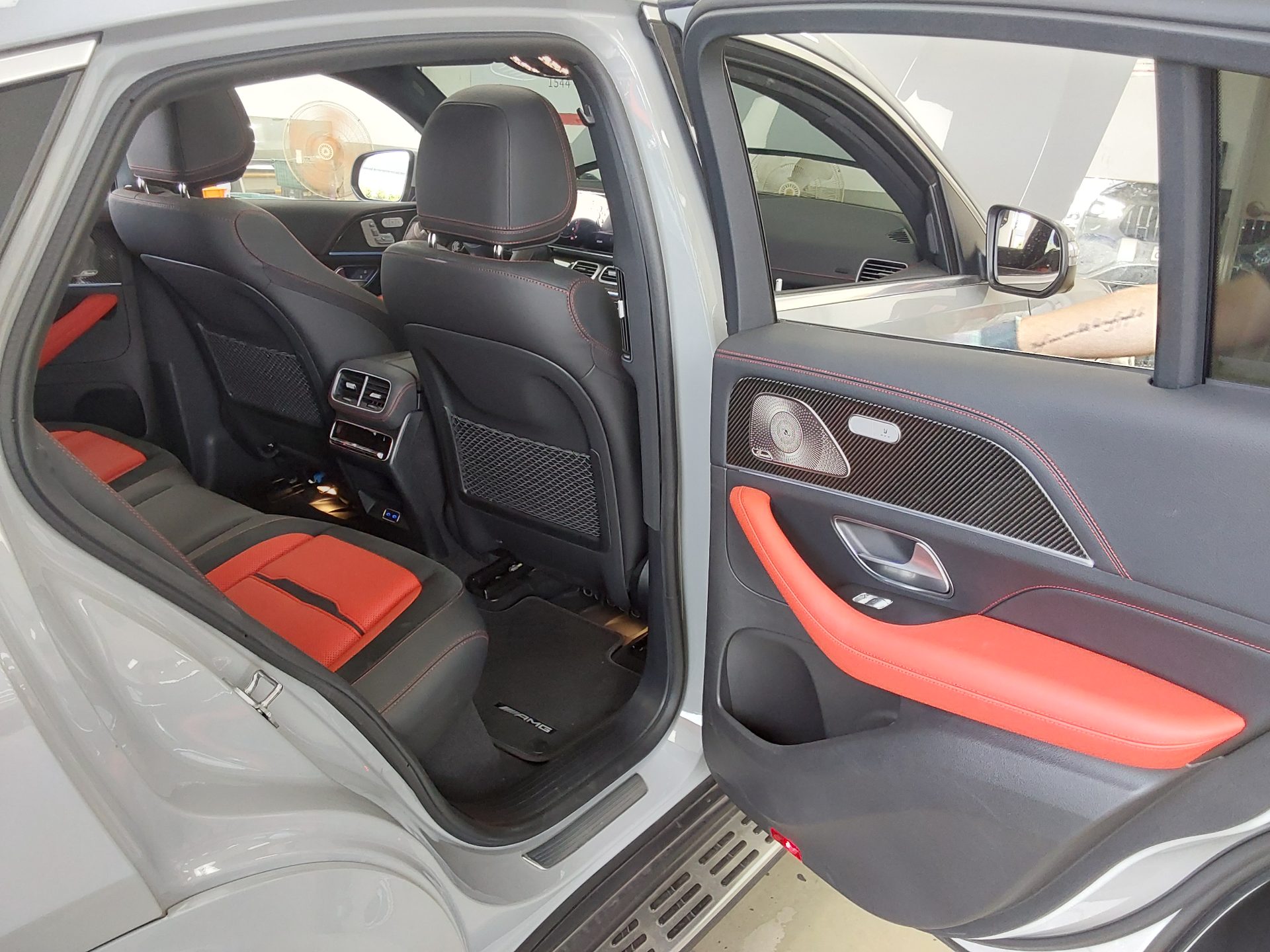 2024 - mercedes-benz gle 53