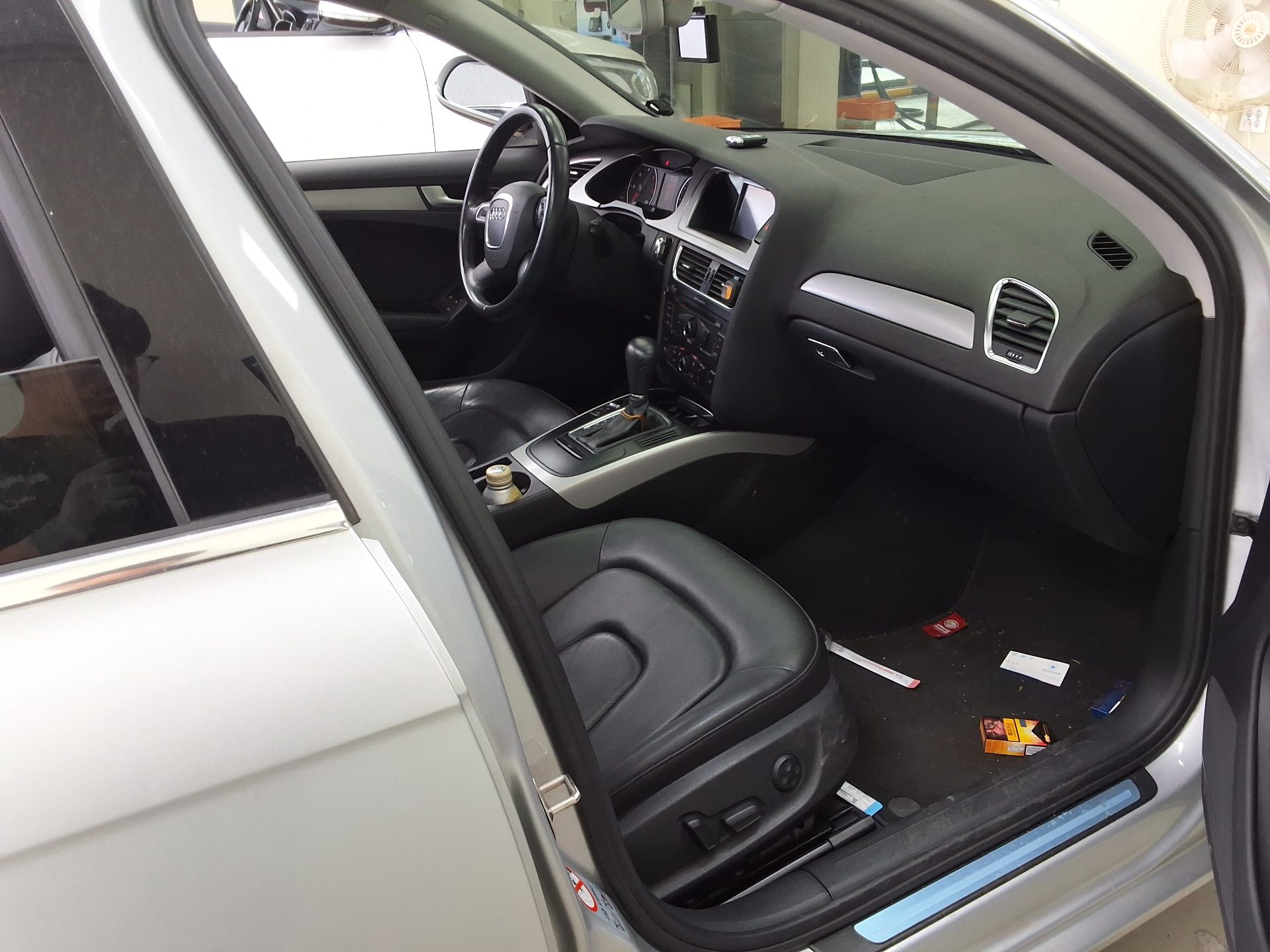2012 - audi a4