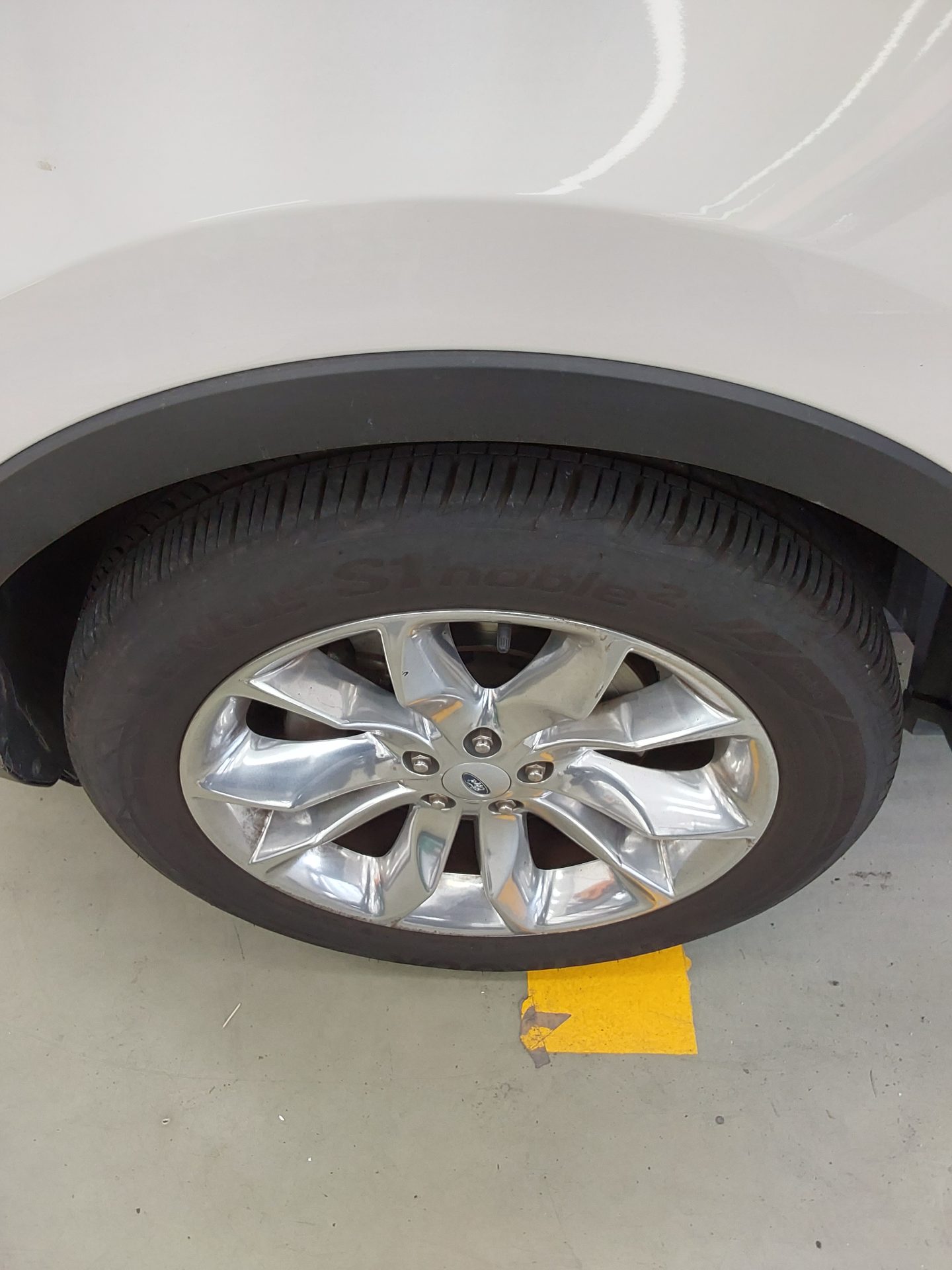 2014 - ford explorer