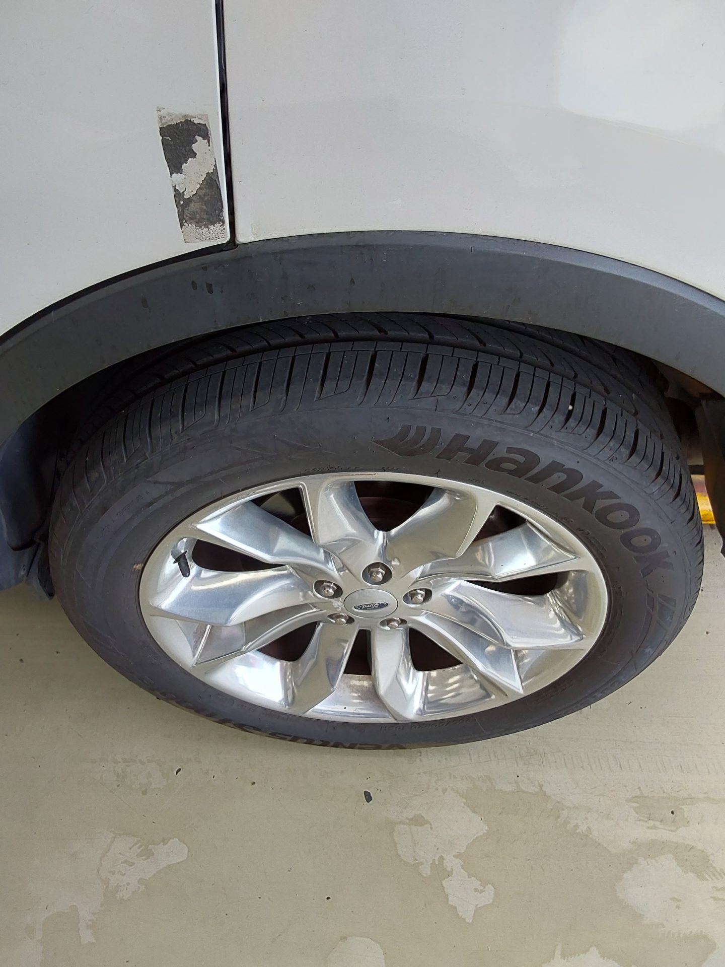 2014 - ford explorer