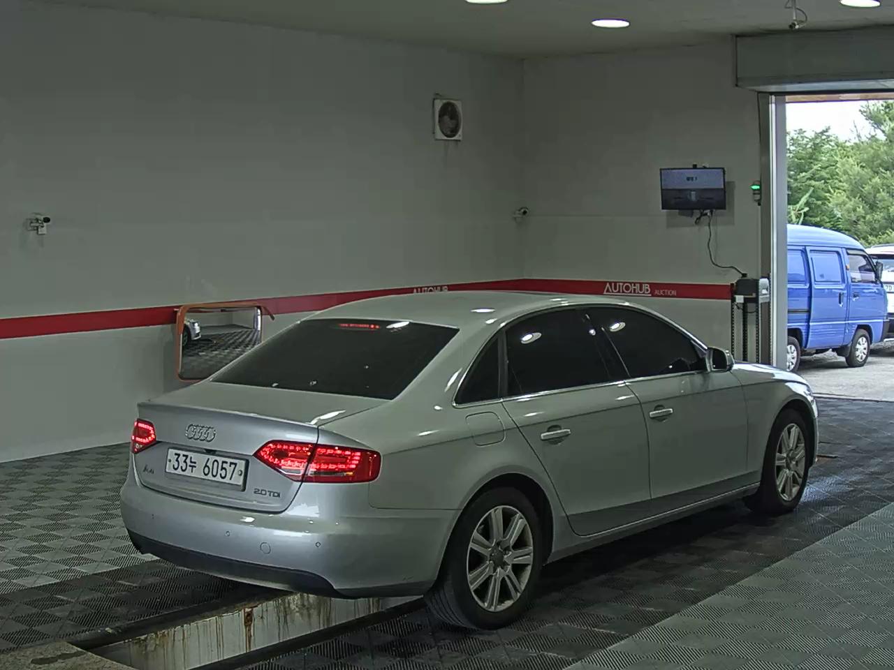 2012 - audi a4