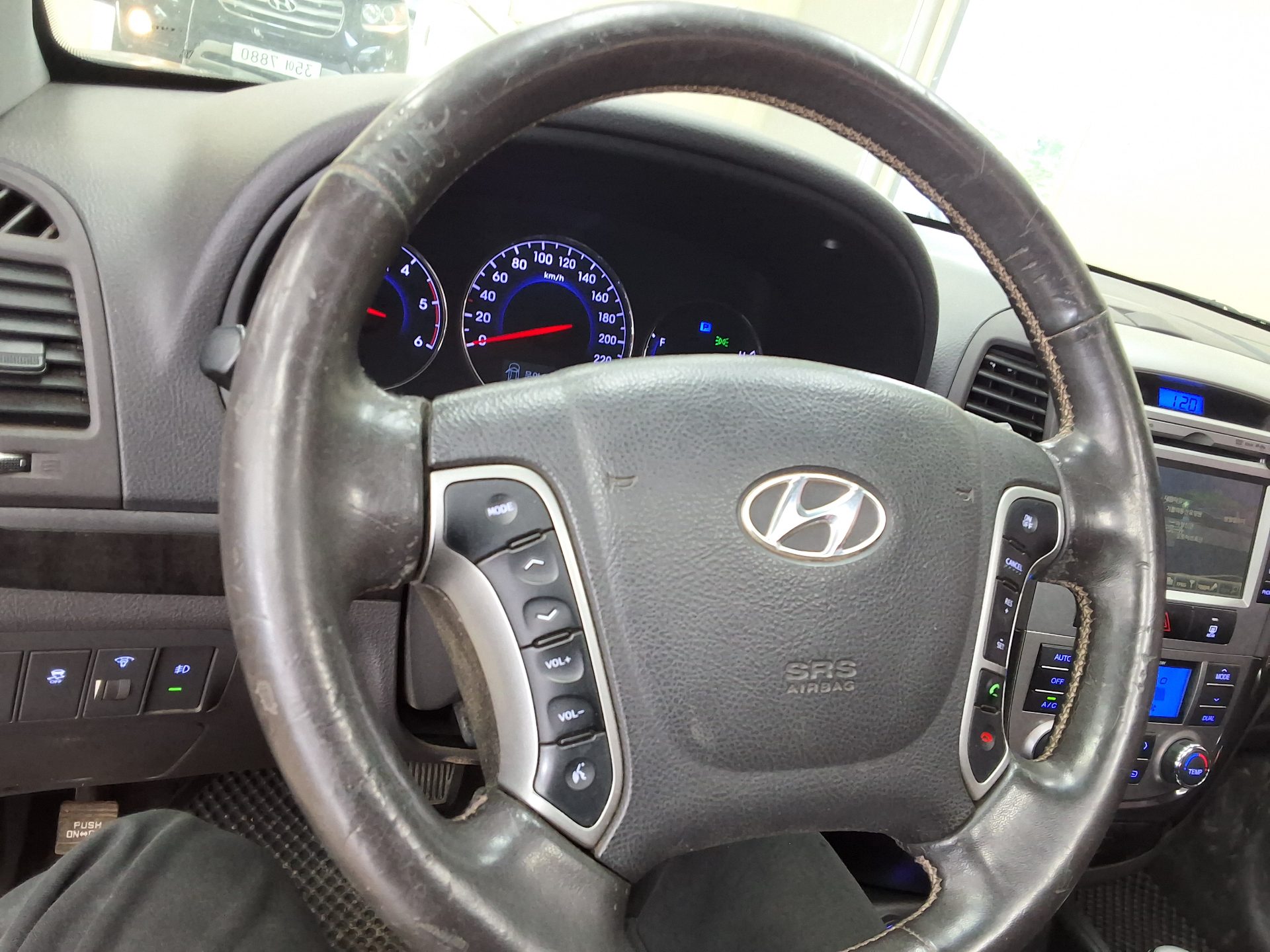 2012 - hyundai santa fe