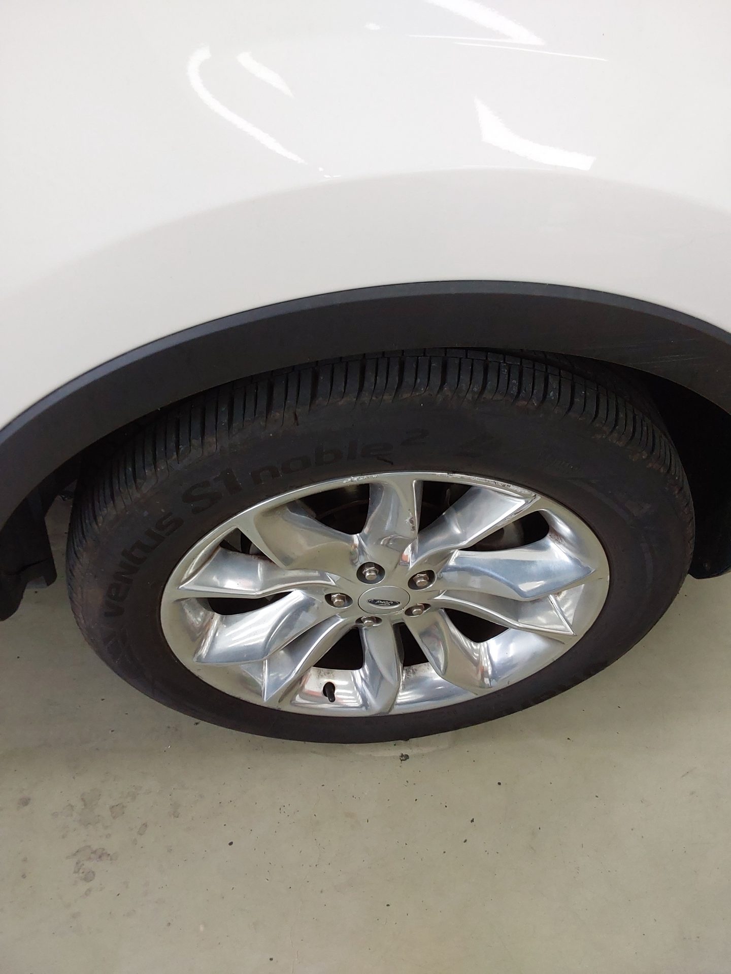 2014 - ford explorer