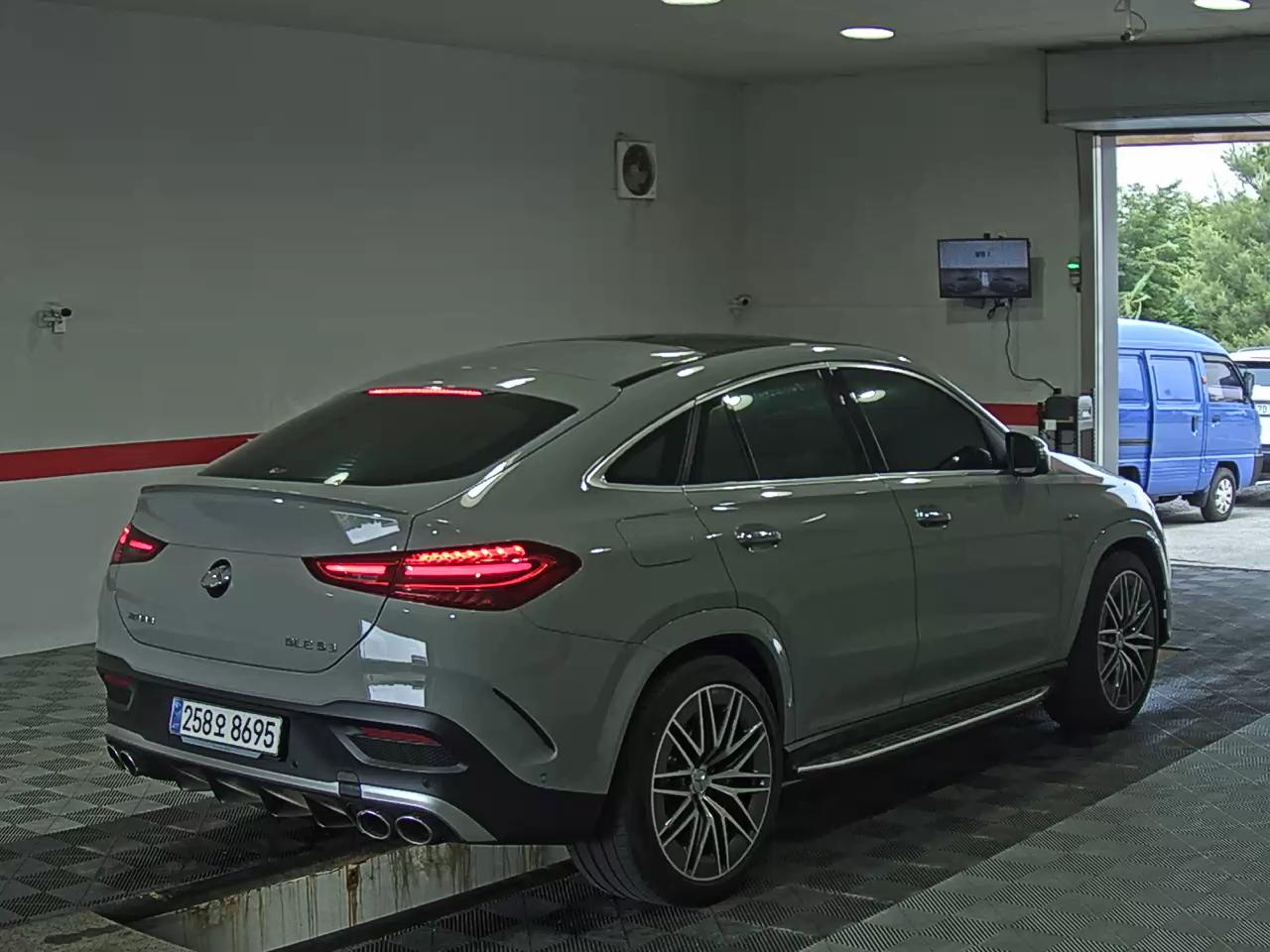 2024 - mercedes-benz gle 53