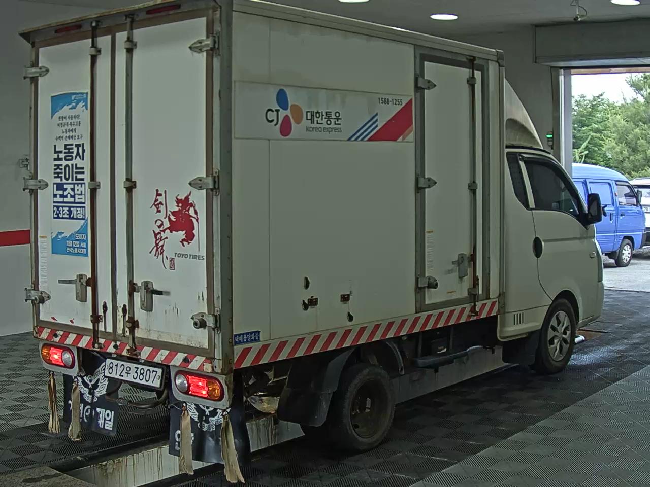 2017 - hyundai porter