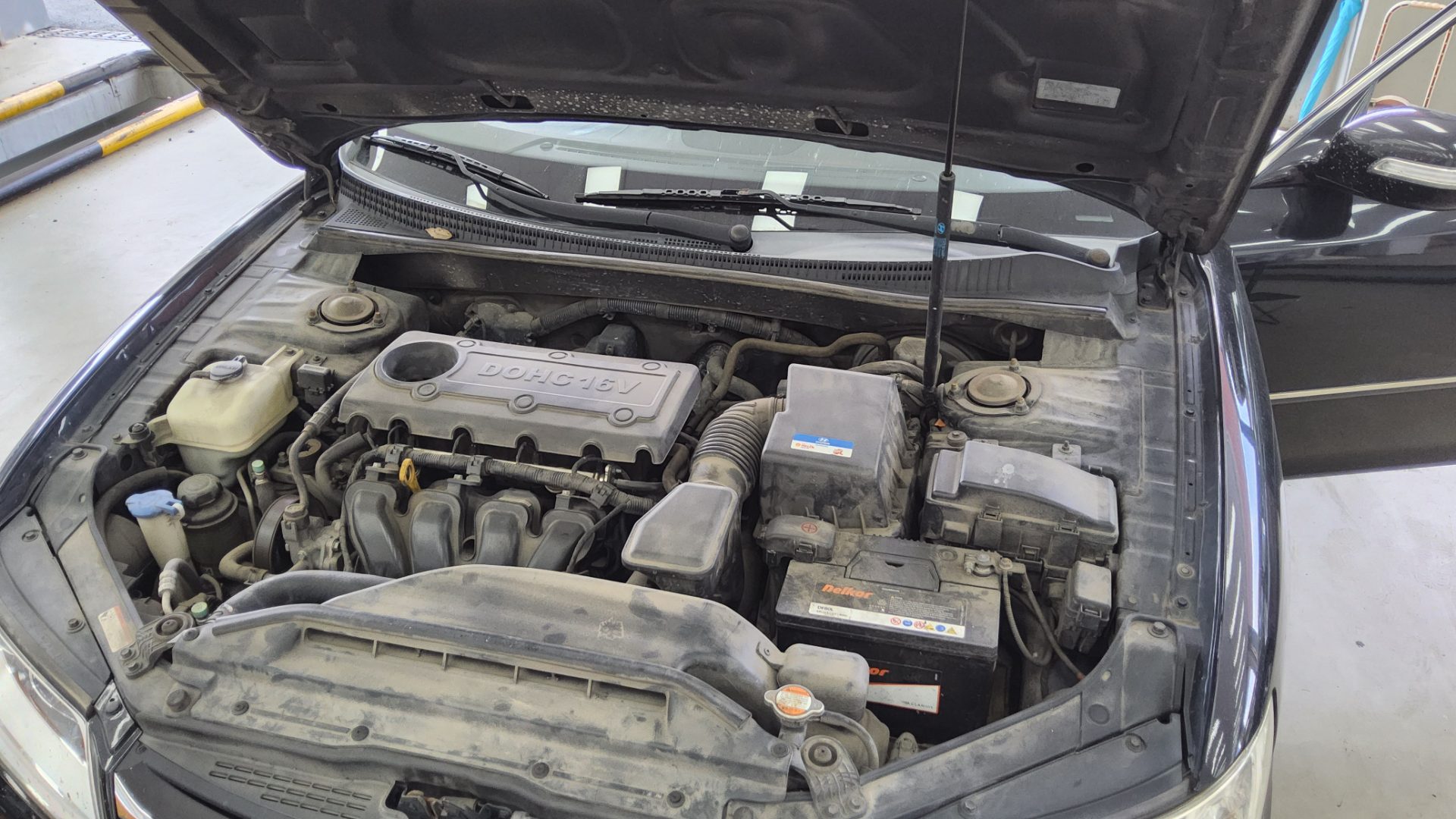 2010 - hyundai grandeur