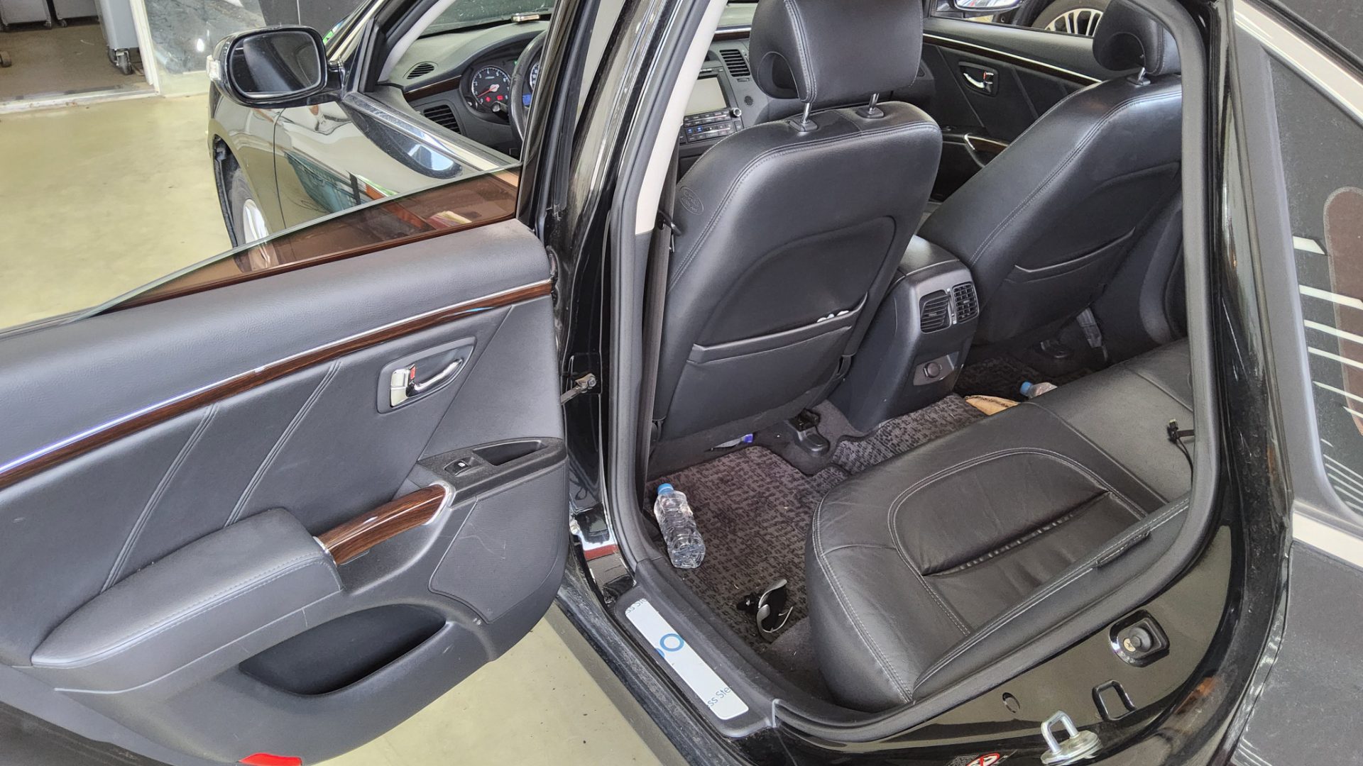 2010 - hyundai grandeur