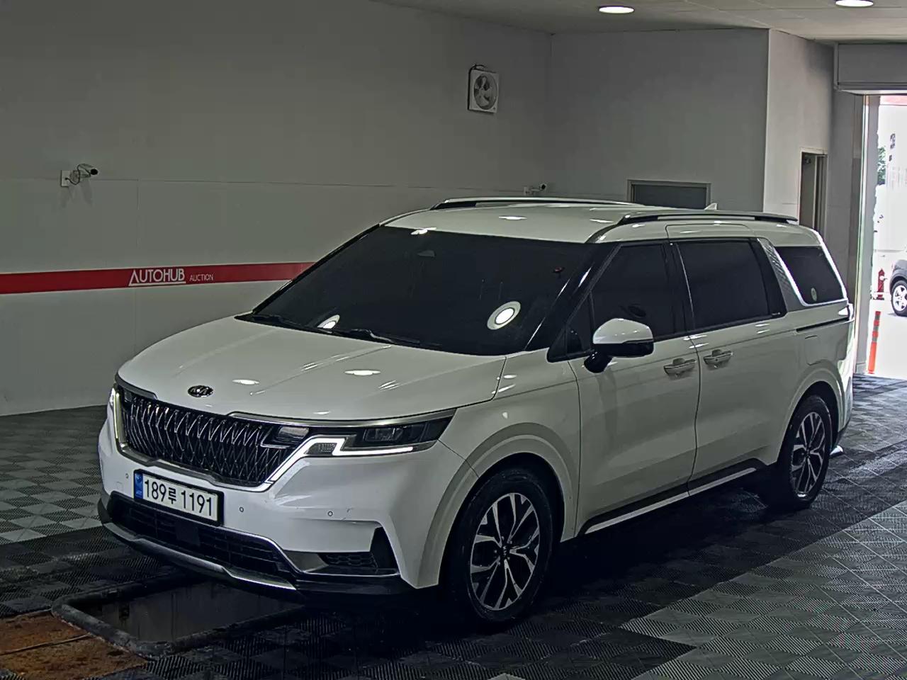 KIA CARNIVAL (KA4)