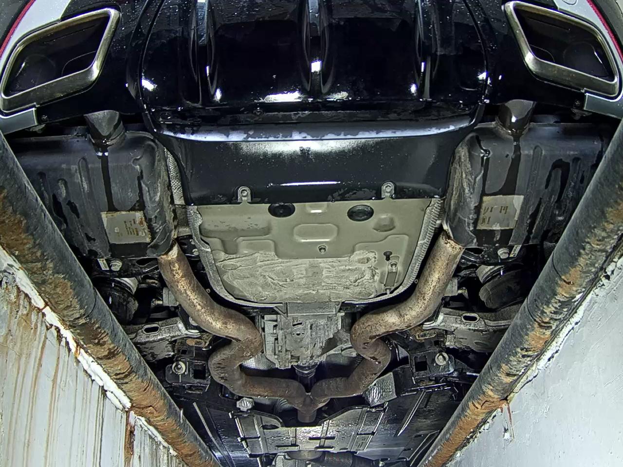 2023 - land rover range rover