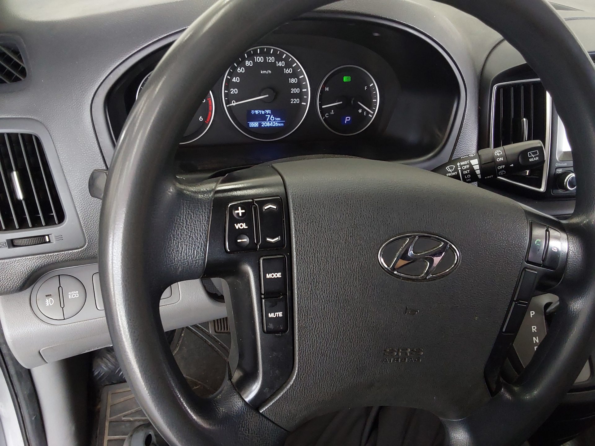 2018 - hyundai grand starex