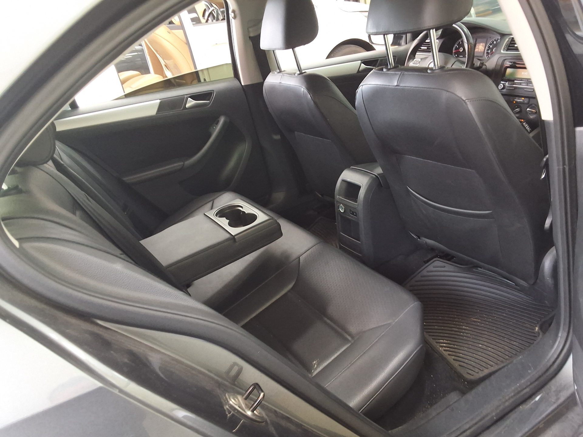 2014 - volkswagen jetta