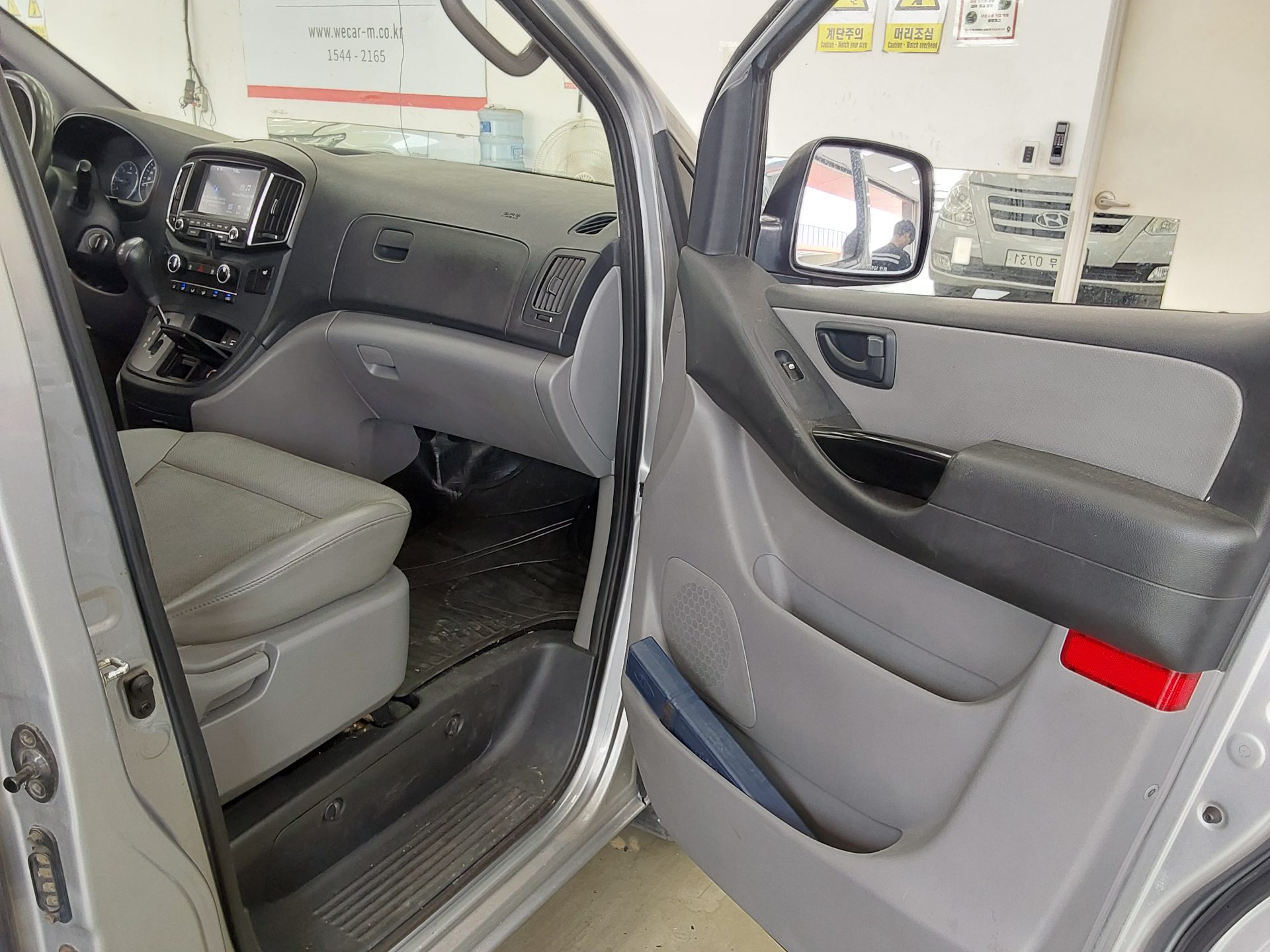 2018 - hyundai grand starex