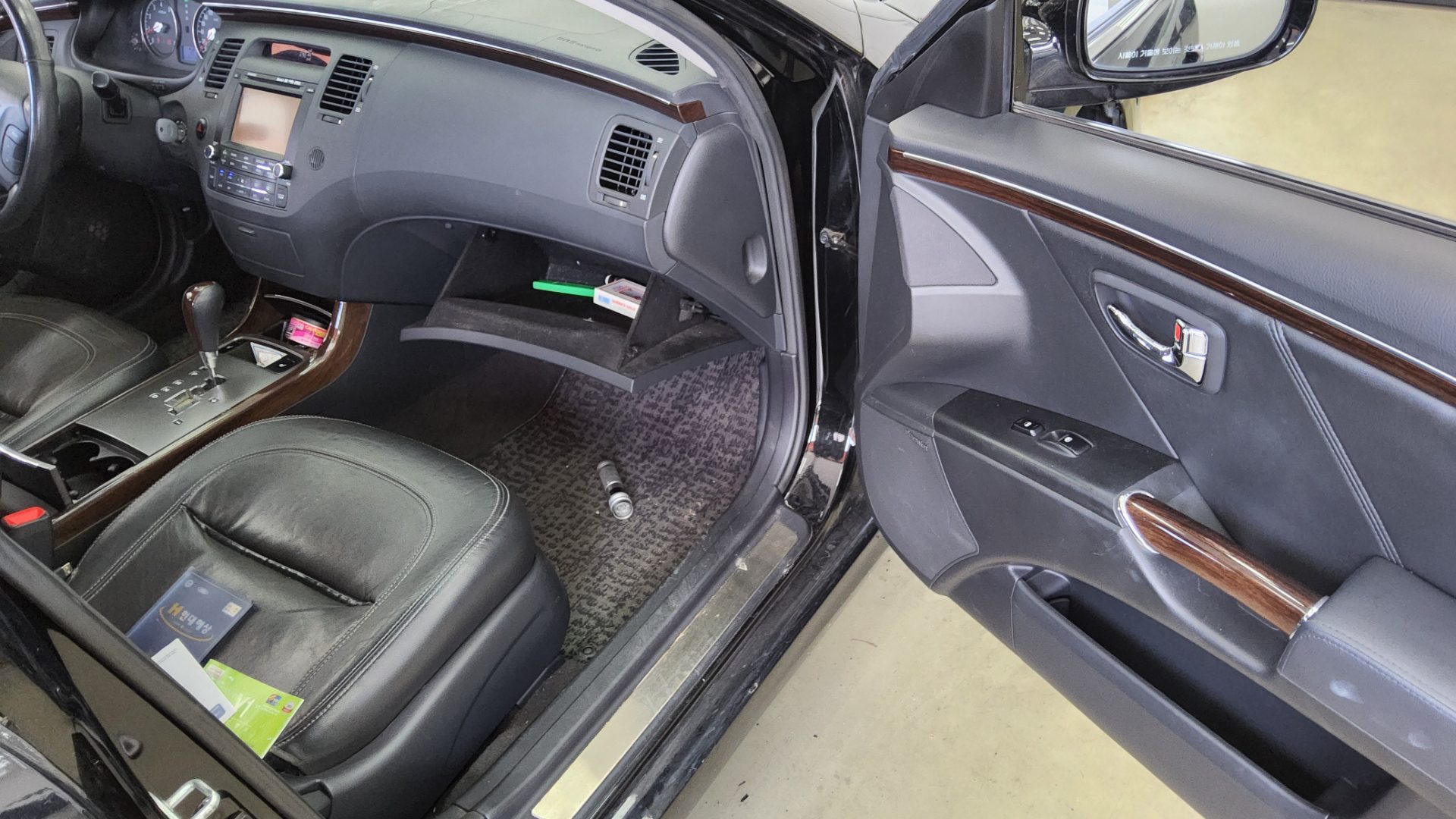 2010 - hyundai grandeur