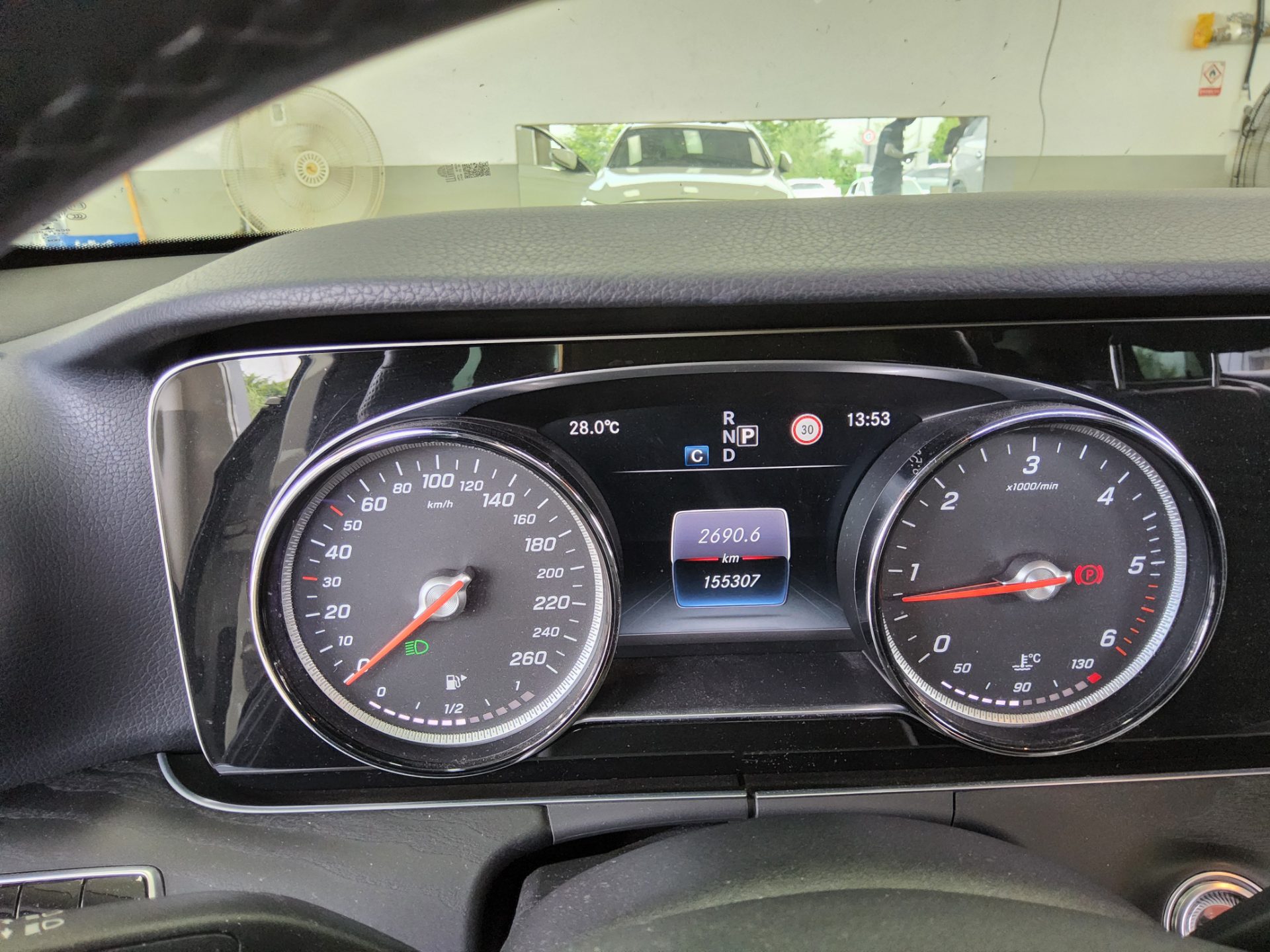2017 - mercedes-benz e220d