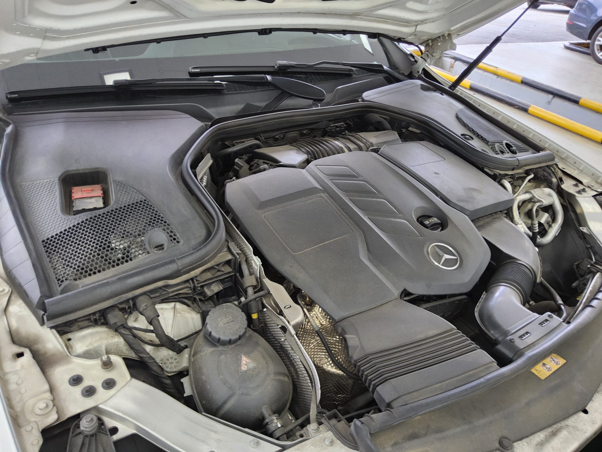 2017 - mercedes-benz e220d