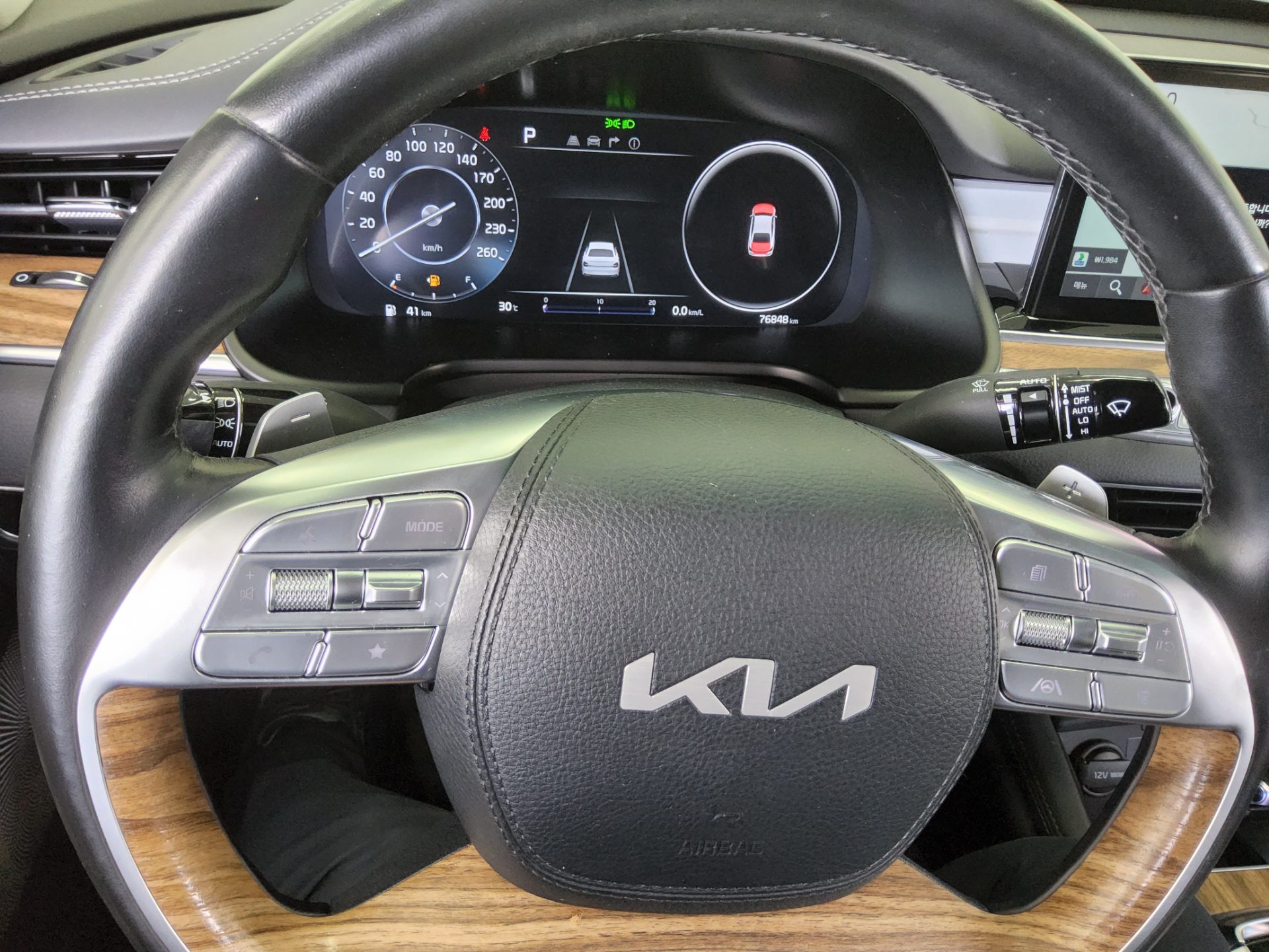 2022 - kia k9