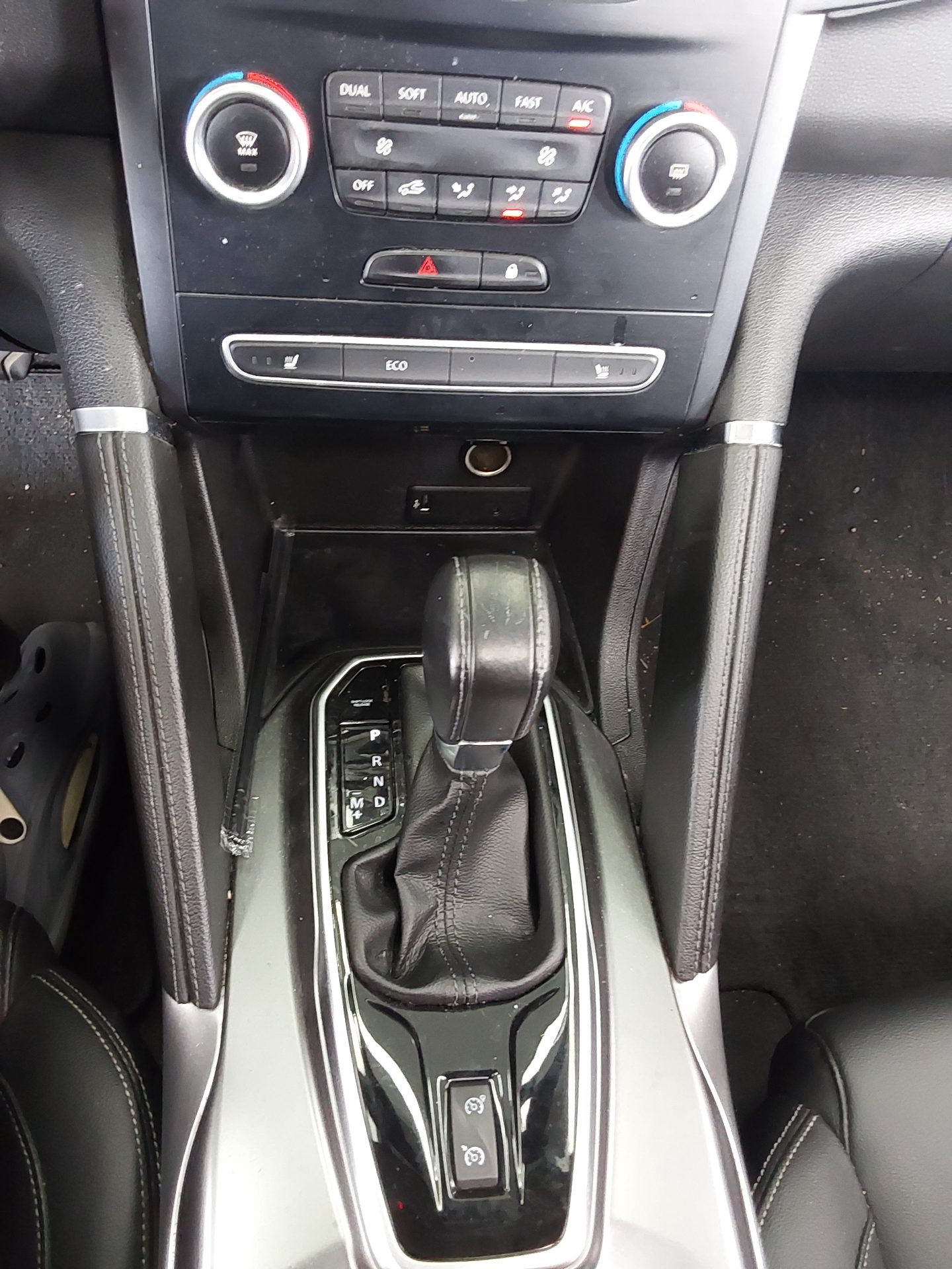 2020 - renault qm6