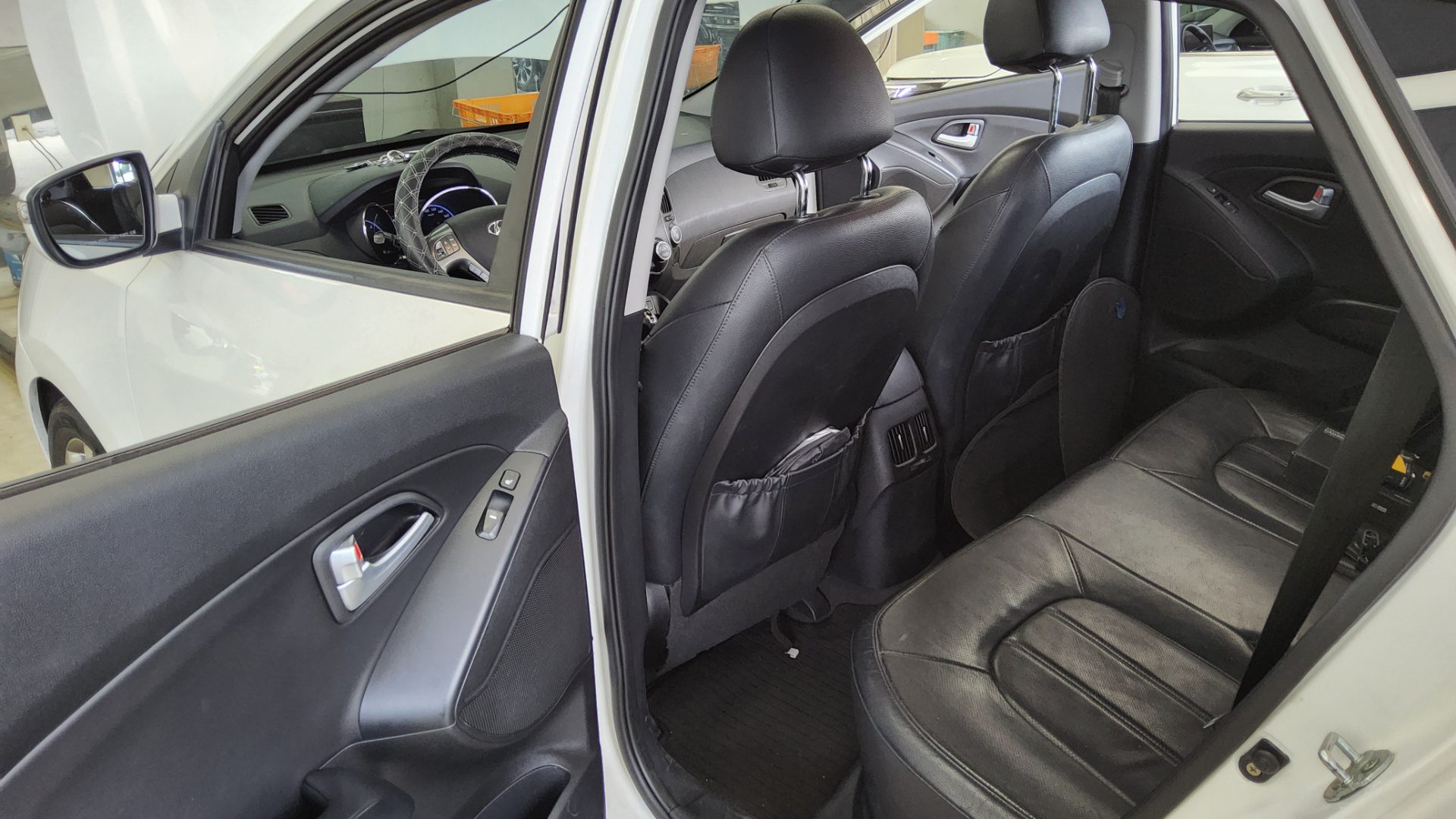 2014 - hyundai tucson