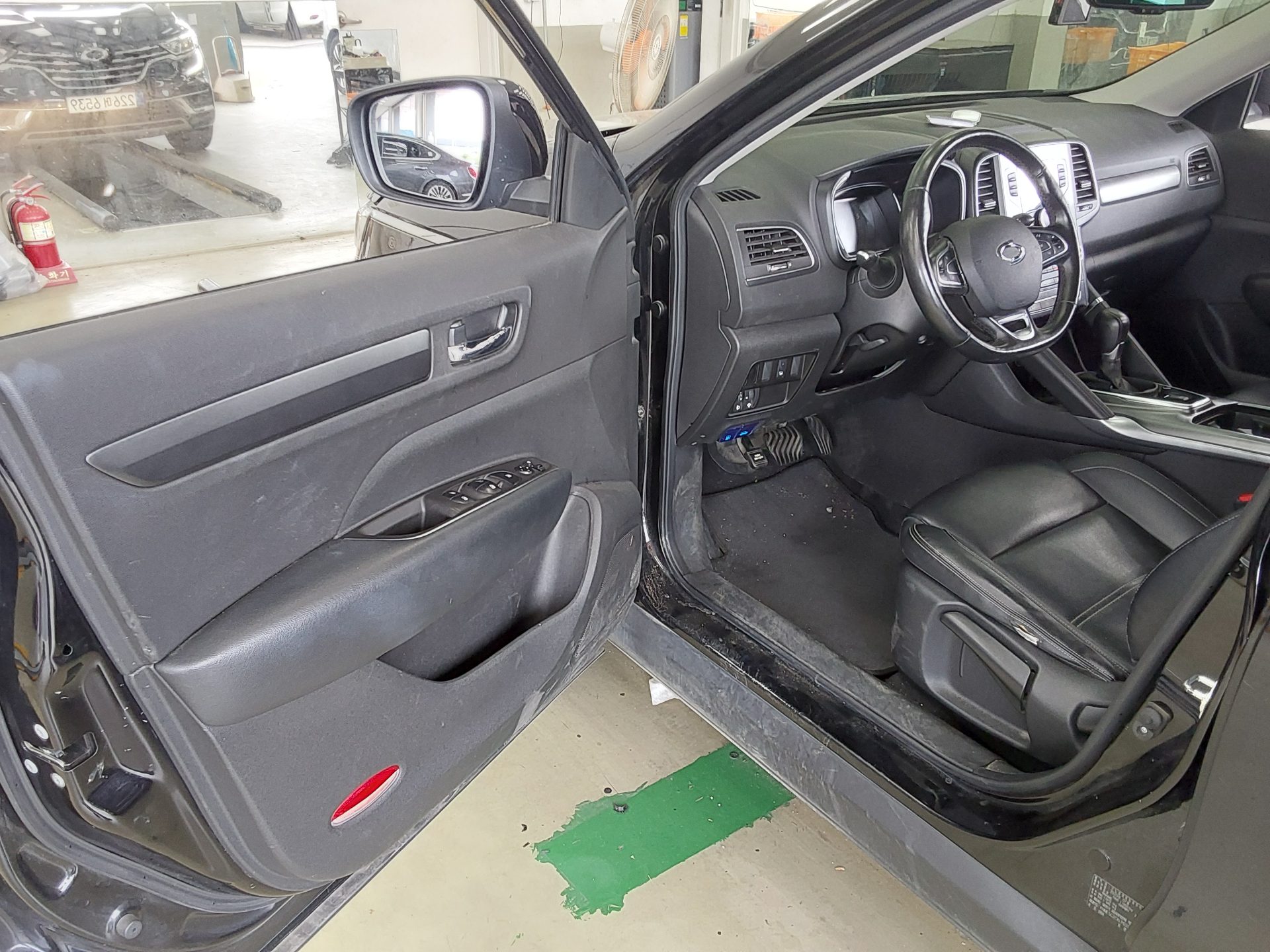 2020 - renault qm6