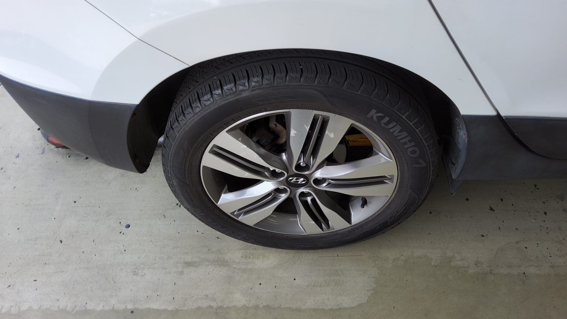 2014 - hyundai tucson