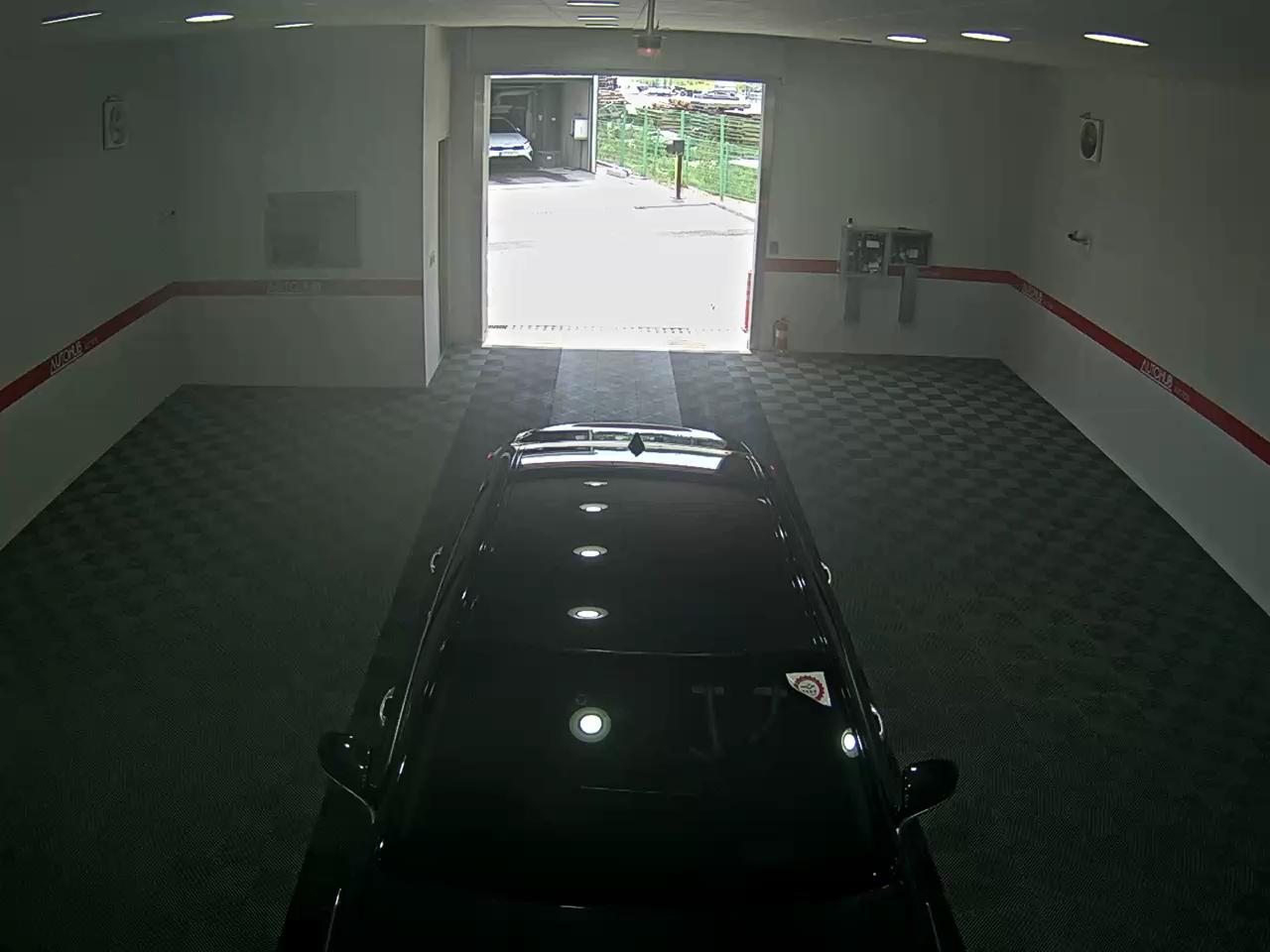 2022 - kia k9