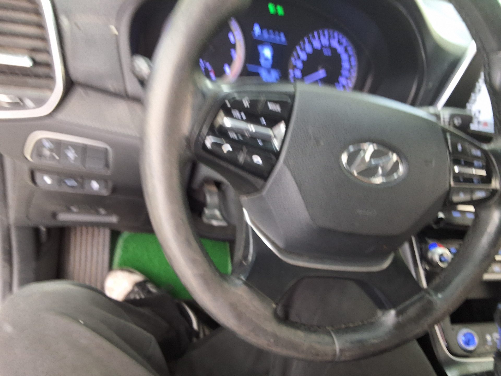 2018 - hyundai grandeur