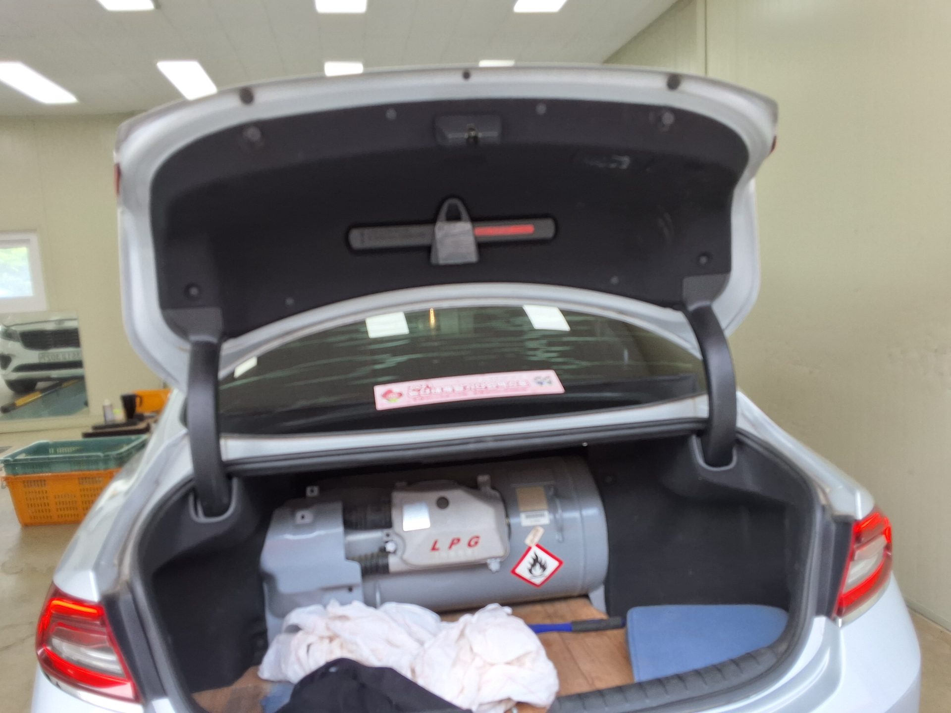 2018 - hyundai grandeur