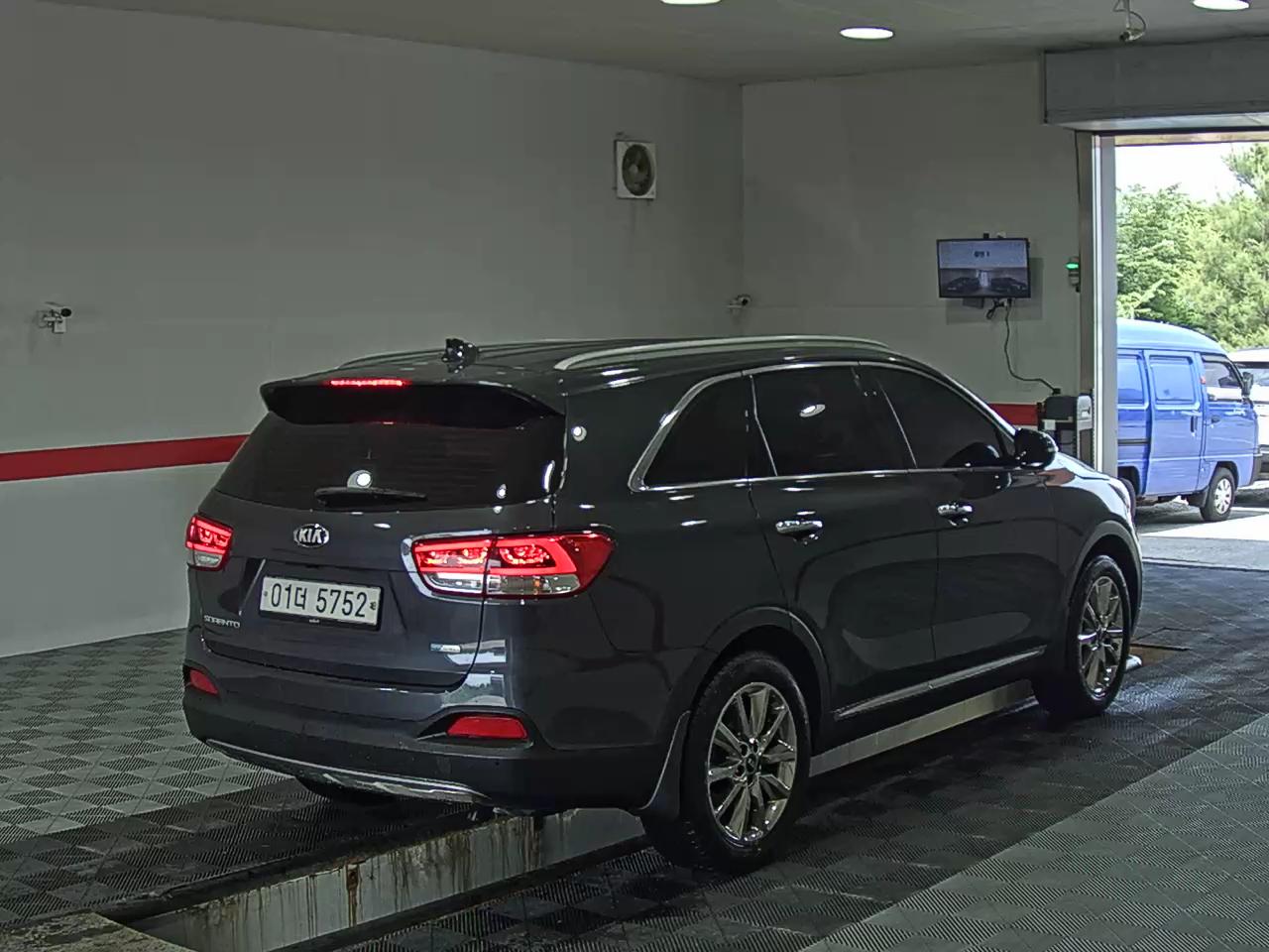 2017 - kia sorento