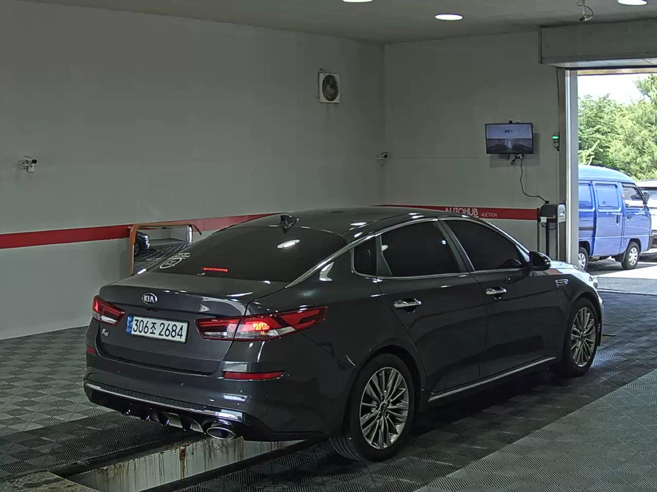 2020 - kia k5