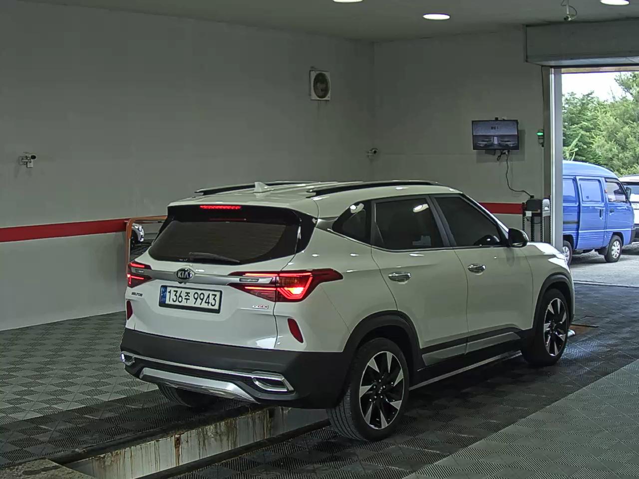 2022 - kia seltos