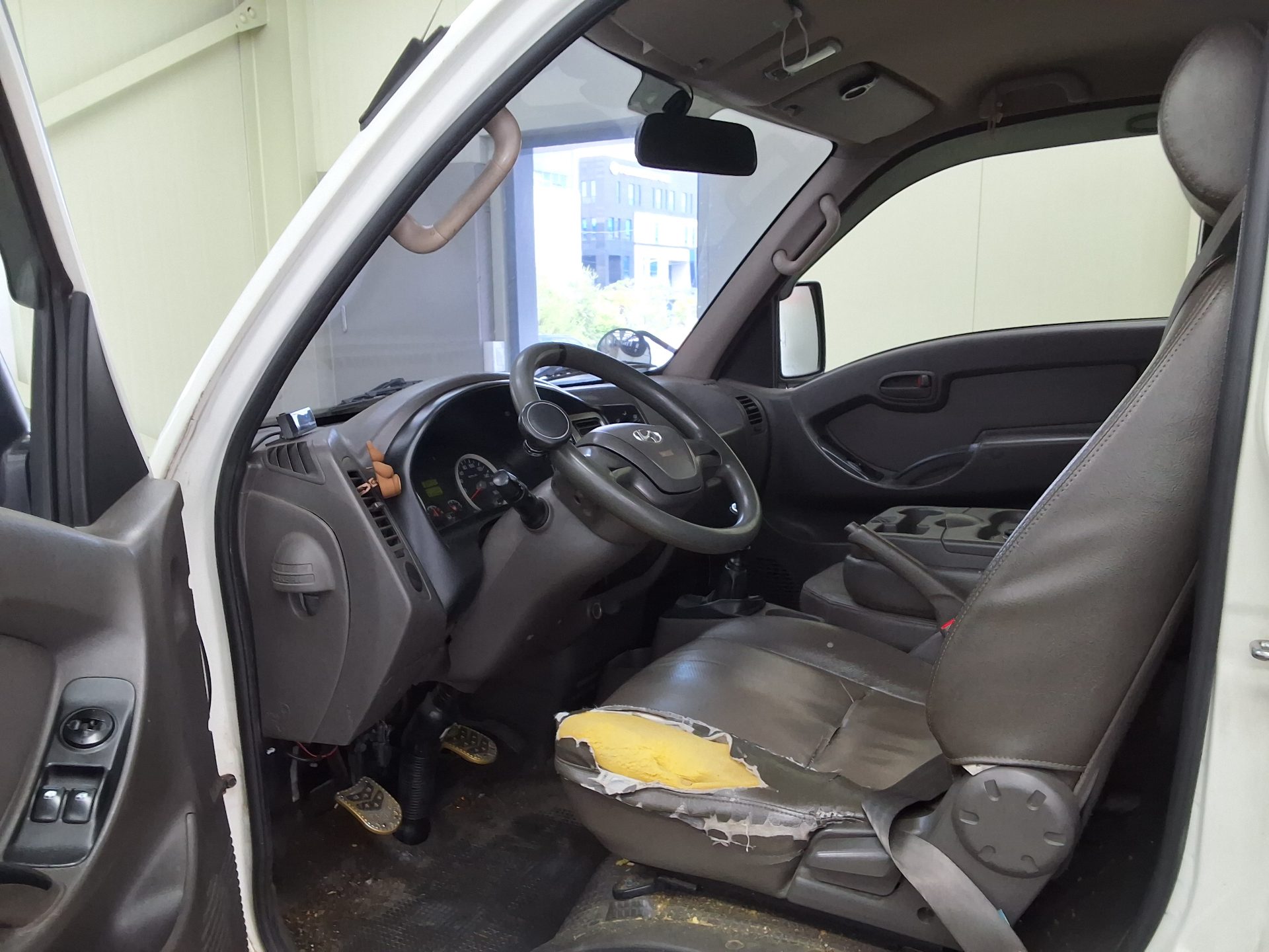 2014 - hyundai porter
