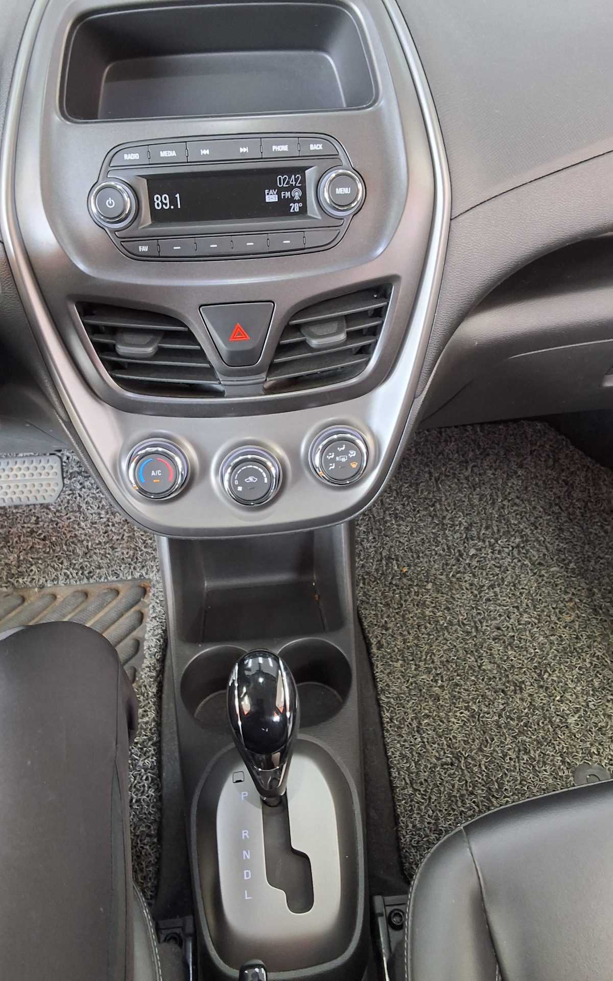 2019 - chevrolet spark