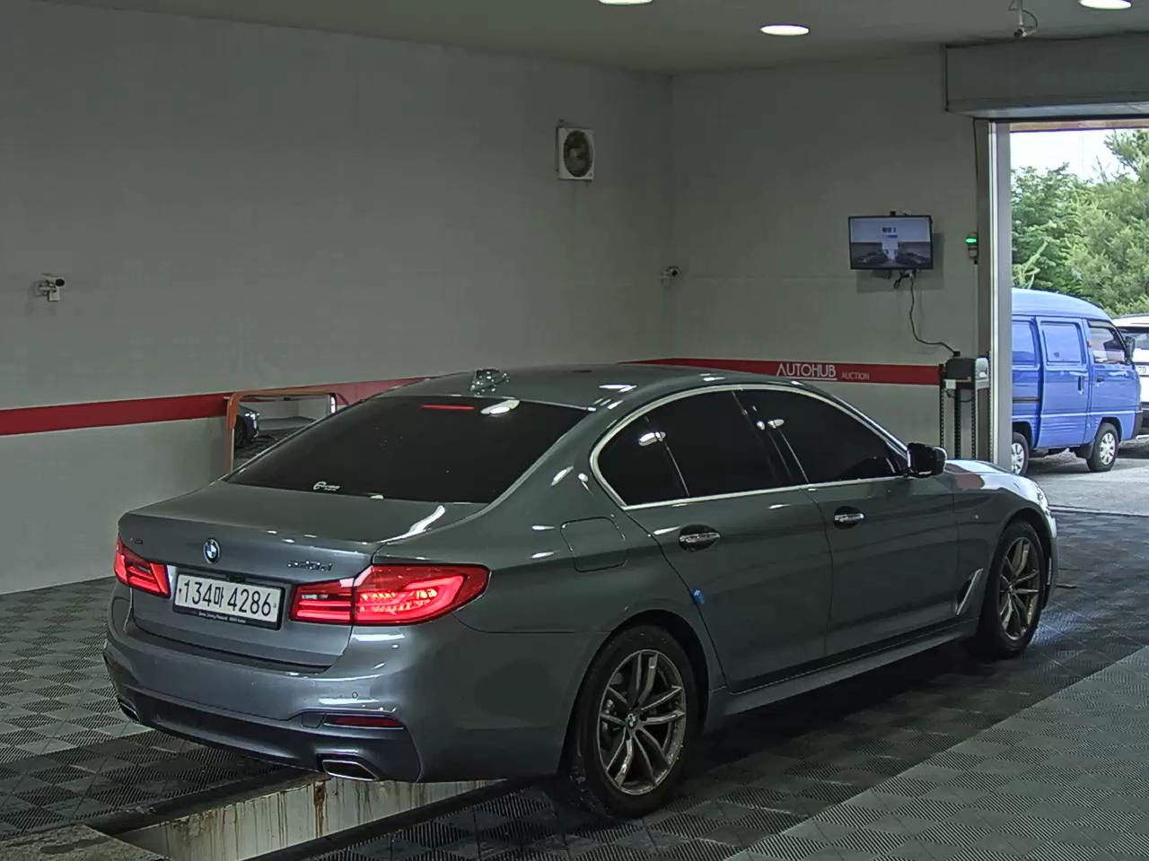 2018 - bmw m5