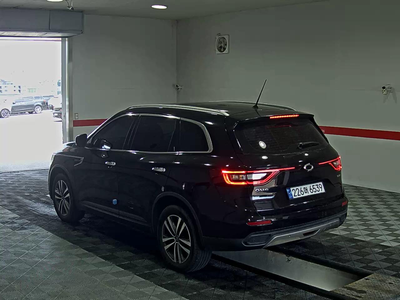 2020 - renault qm6