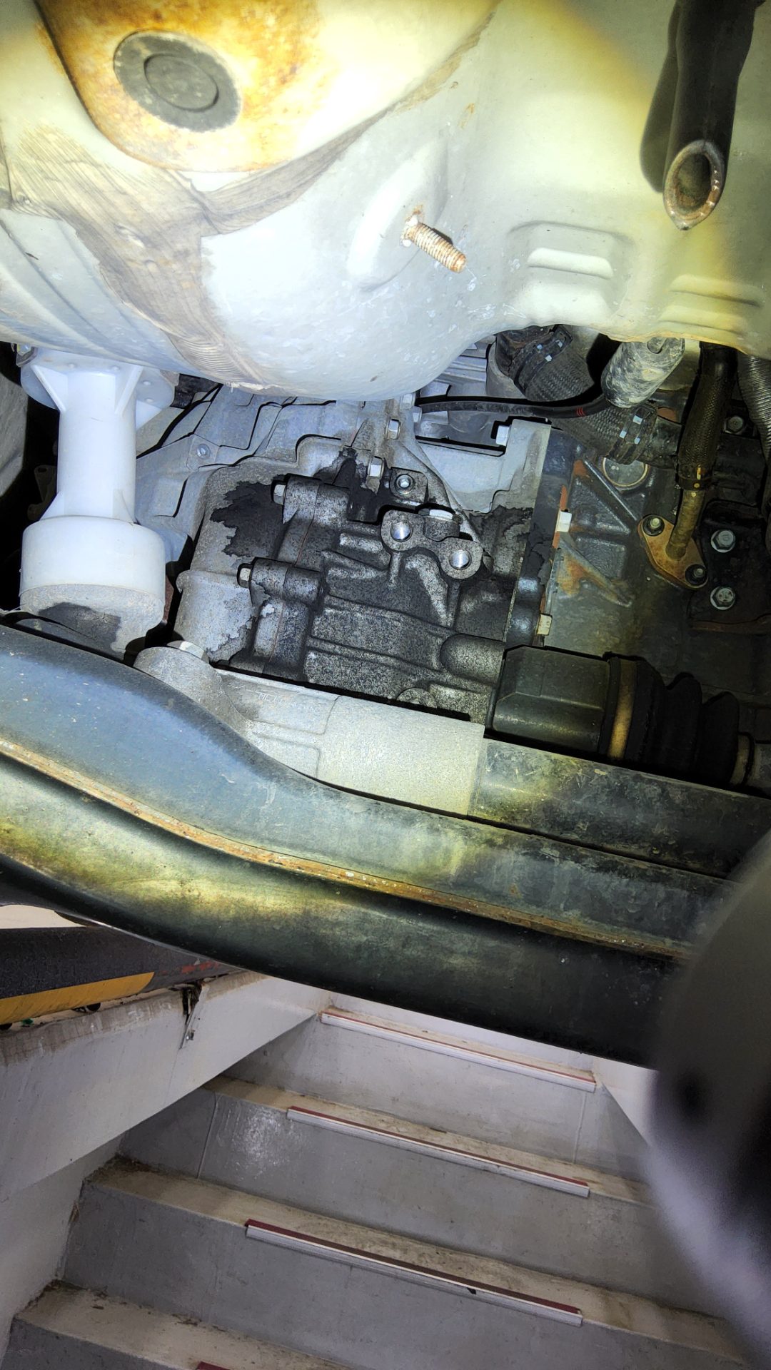 2012 - kia sportage