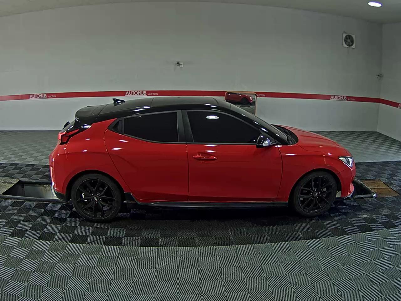 2020 - hyundai veloster