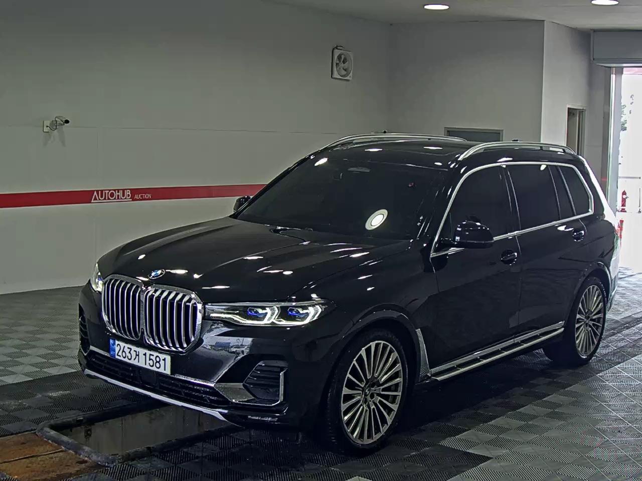 2022 - bmw x7