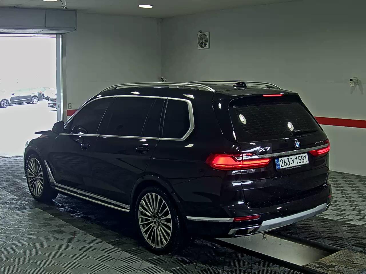 2022 - bmw x7
